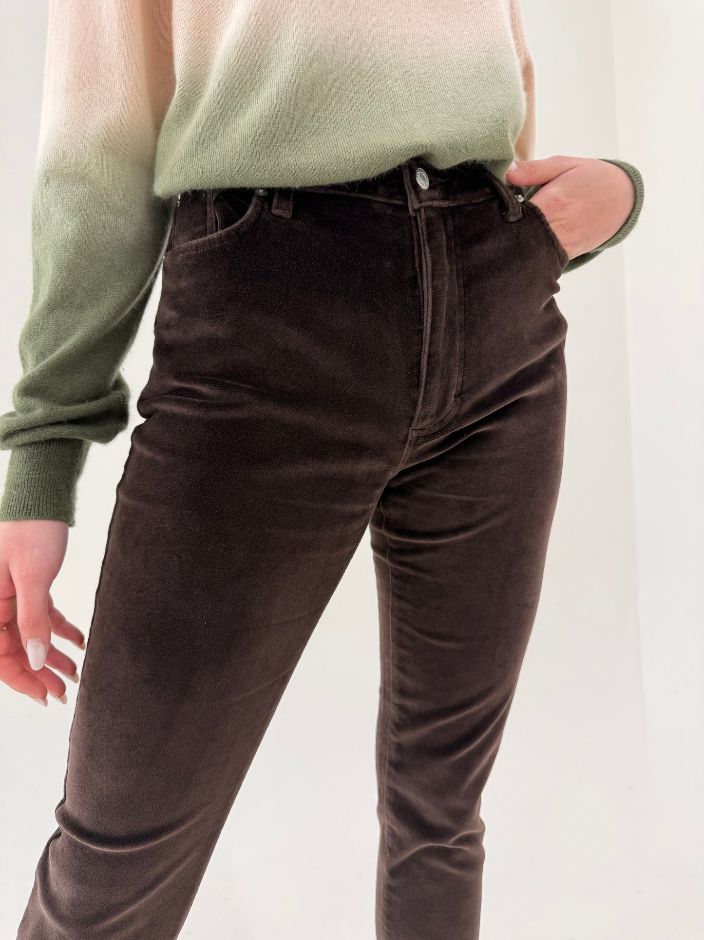 Pantaloni petite din catifea premium modelatoare chocolate brown