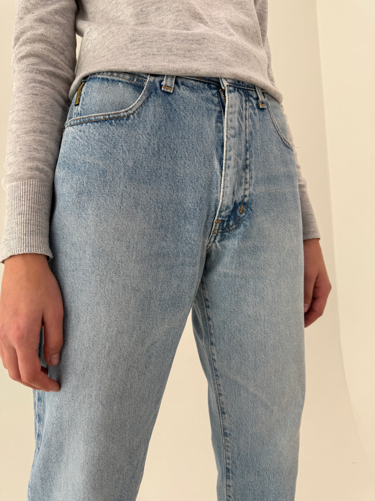 Jeans vintage Armani mom fit din bumbac gros lighter wash