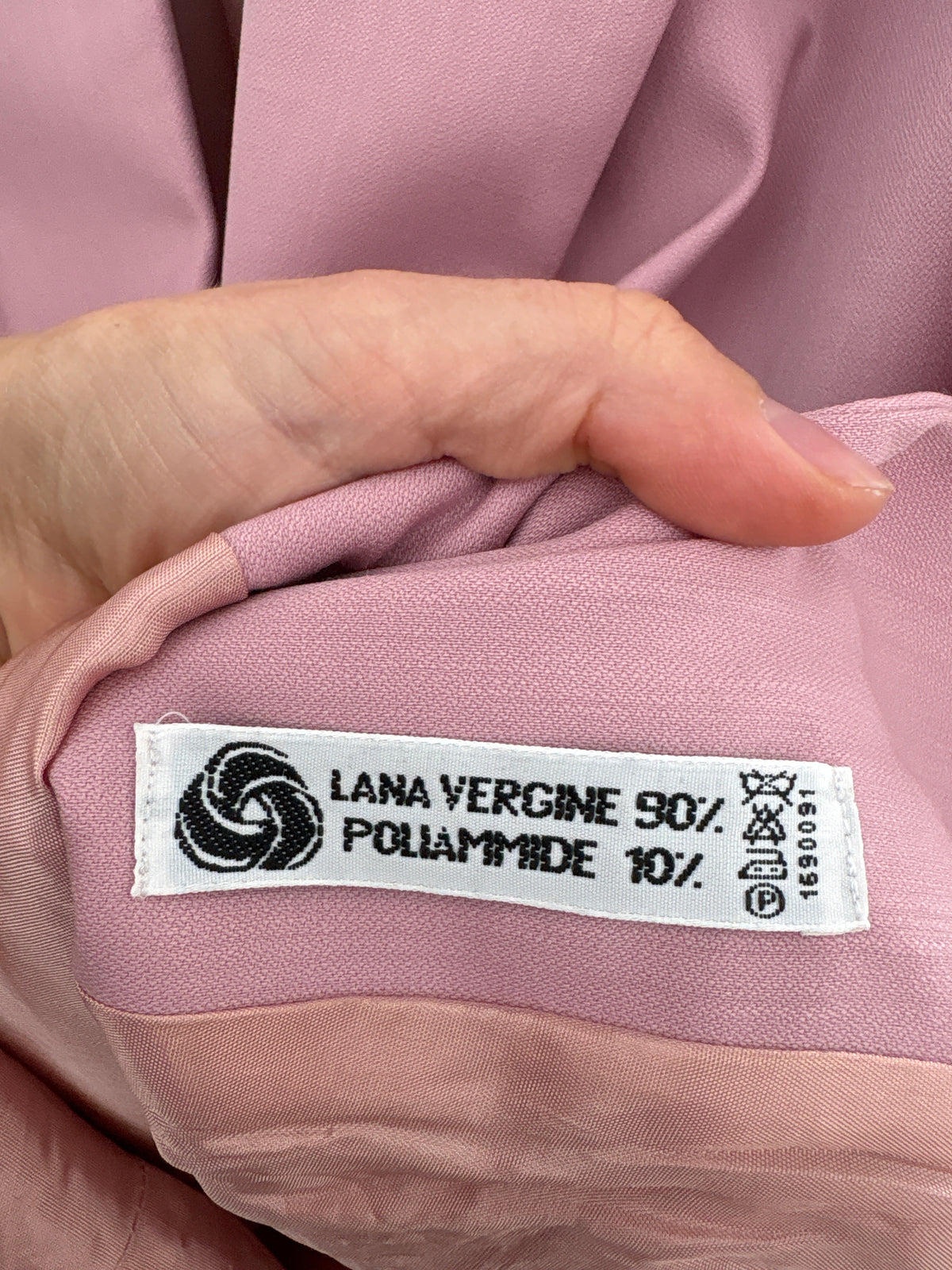 Sacou Ungaro light pink din lana extrafina în croi clasic ușor cambrat
