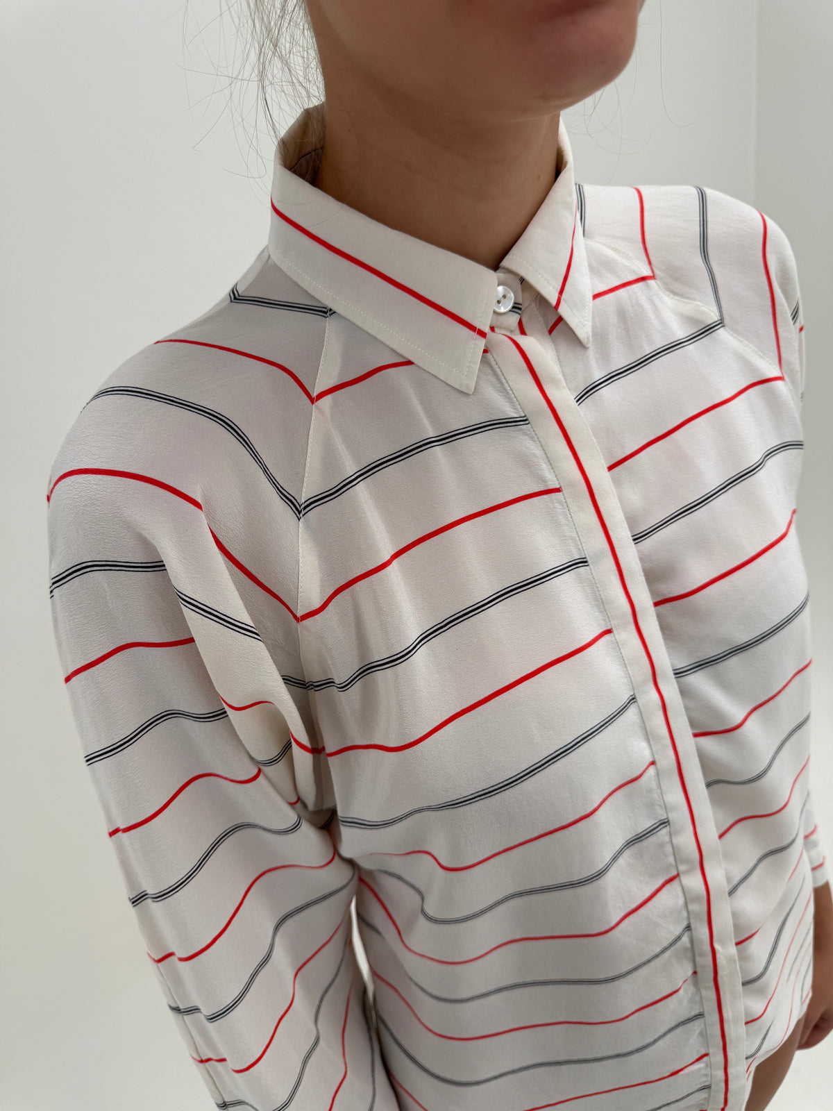 Cămașa petite din mătase naturală inc roi retro modern cu dungi