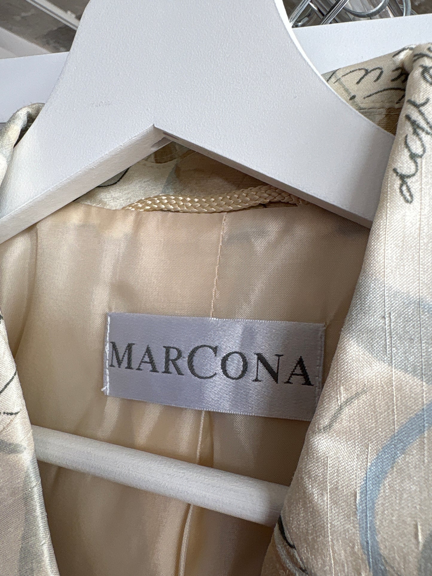 Sacou off white cu print organic superb din lanita și mătase