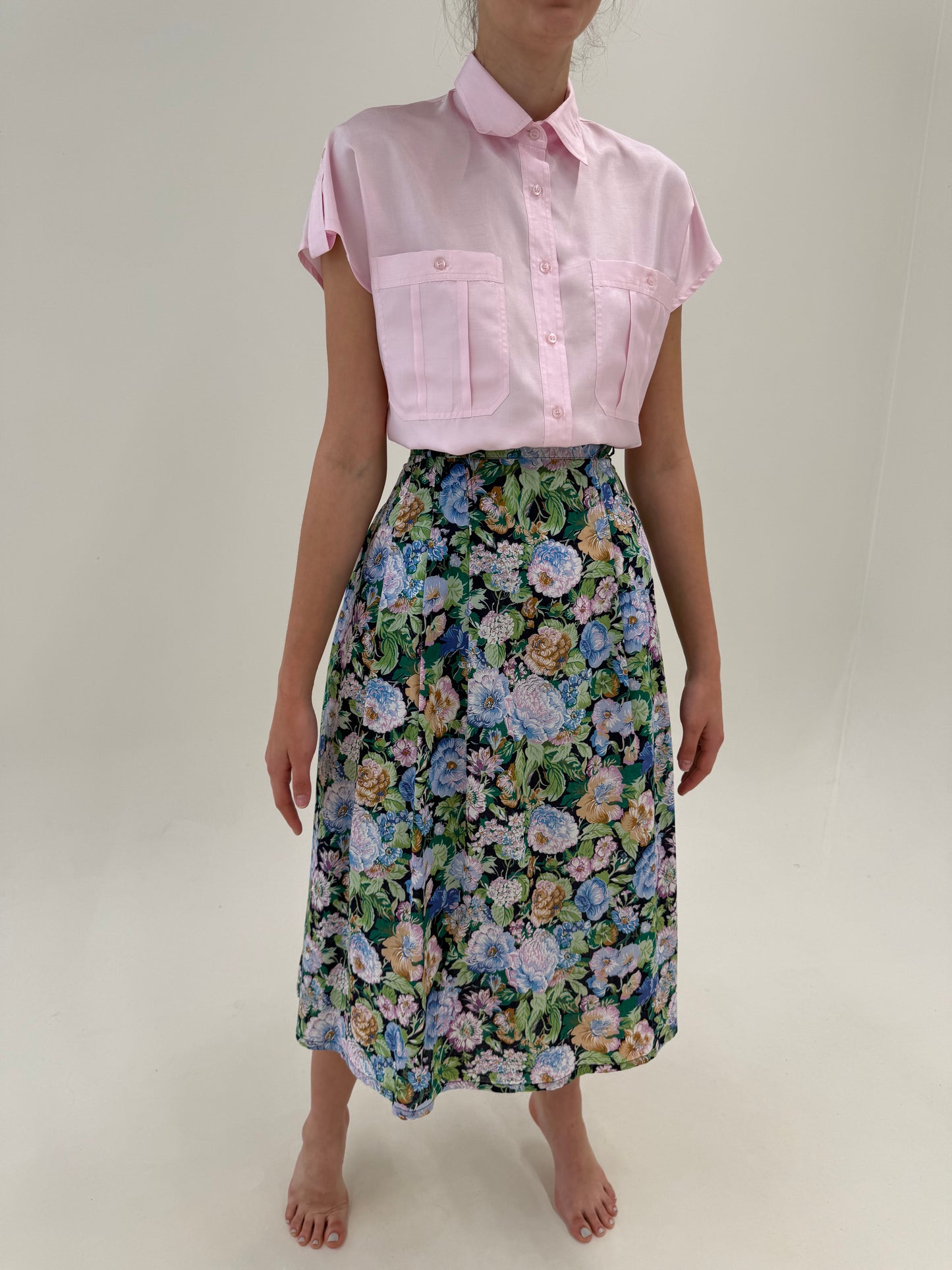 Fustă vintage cu print floral superb din cea mai fină pânză de bumbac cu talie elastică