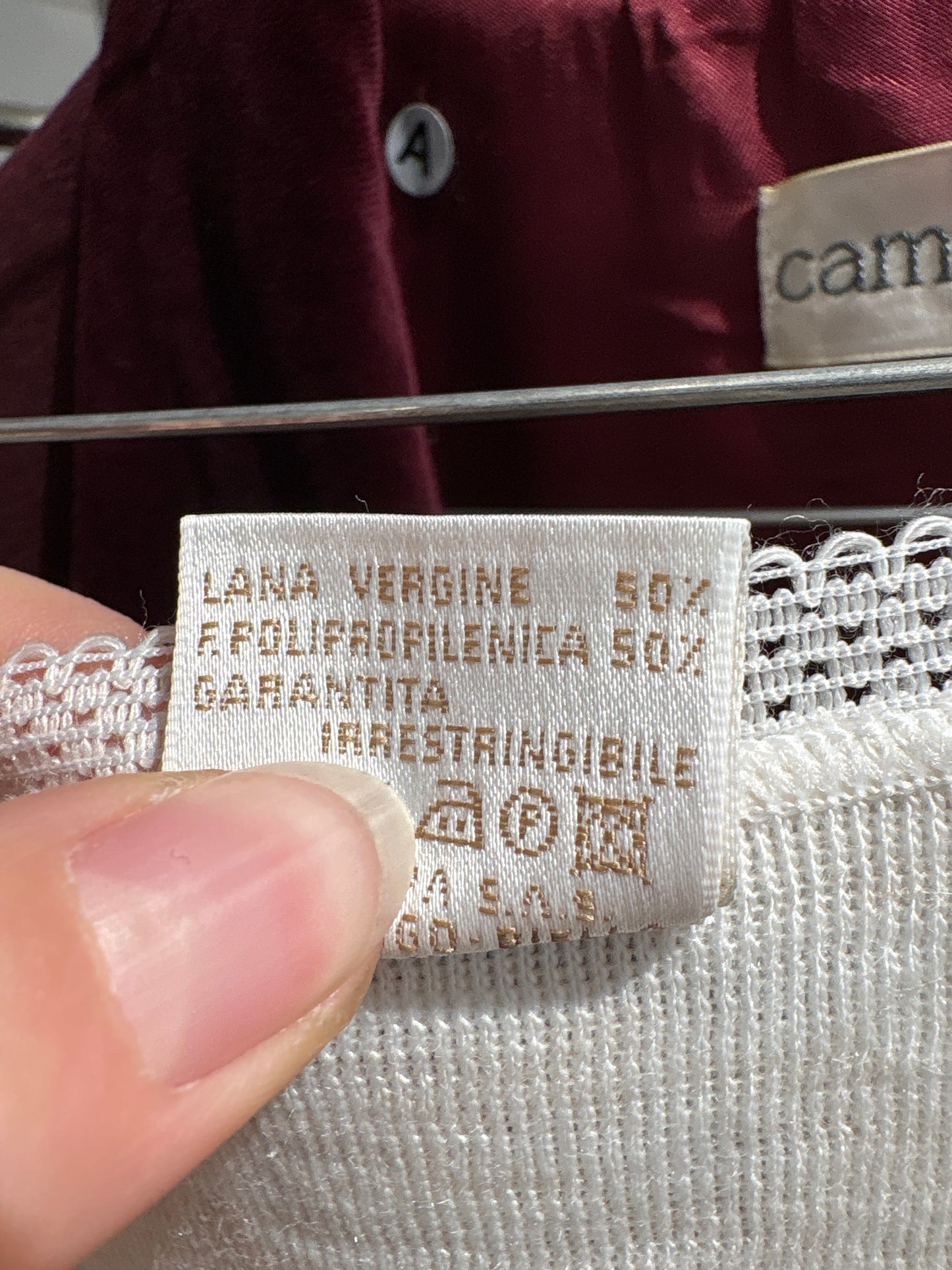 Furou italian cambrat din lana extrafina irestringibila