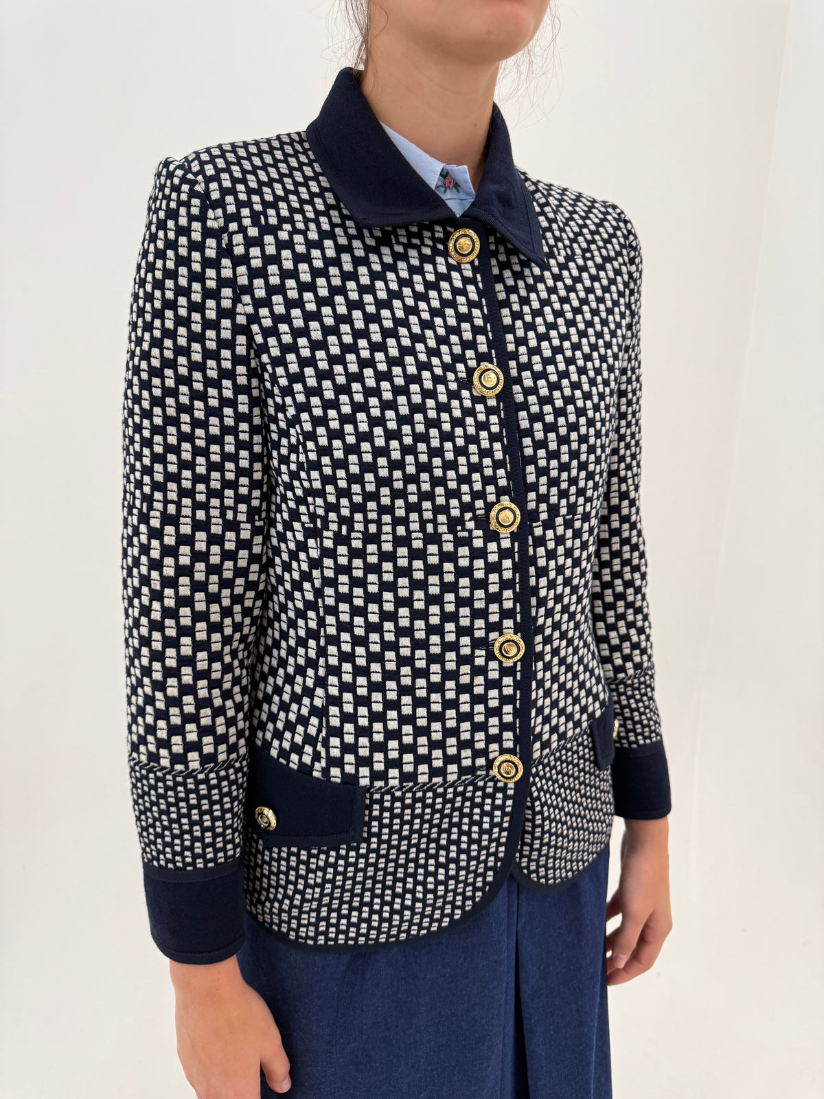 Jacheta de brand luxury italian Liola cu nasturi bijuterie din tricot plin de lana cu bumbac