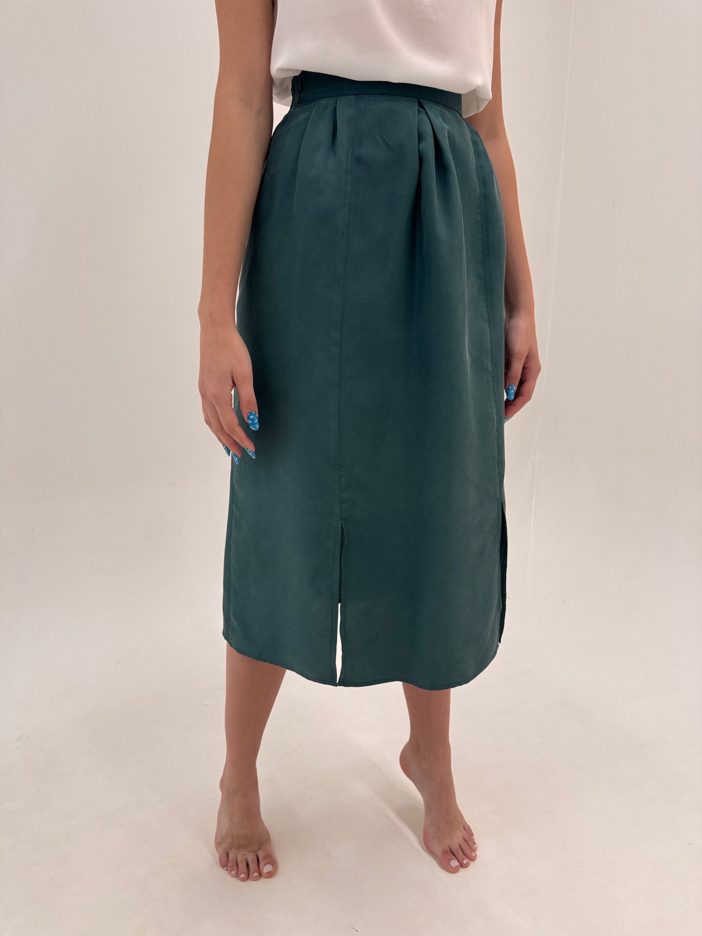 Fustă maxi dark green din mătase naturală cu buzunare și talie elastică