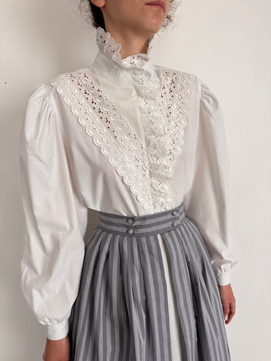 Cămașa vintage a excepțională cu broderie anglaise masivă