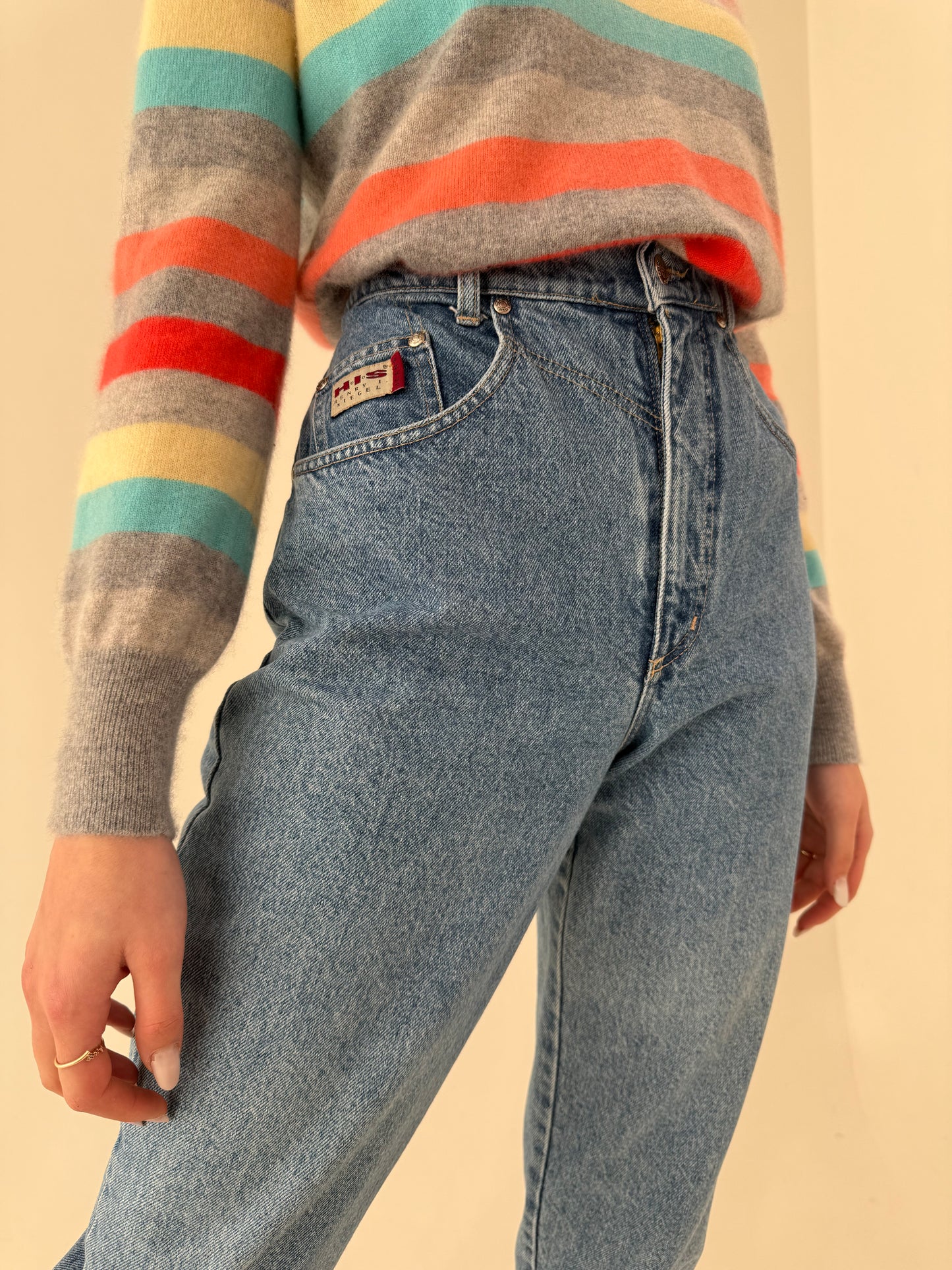 Jeans vintage premium mom fit cu talie ultra înaltă classic wash