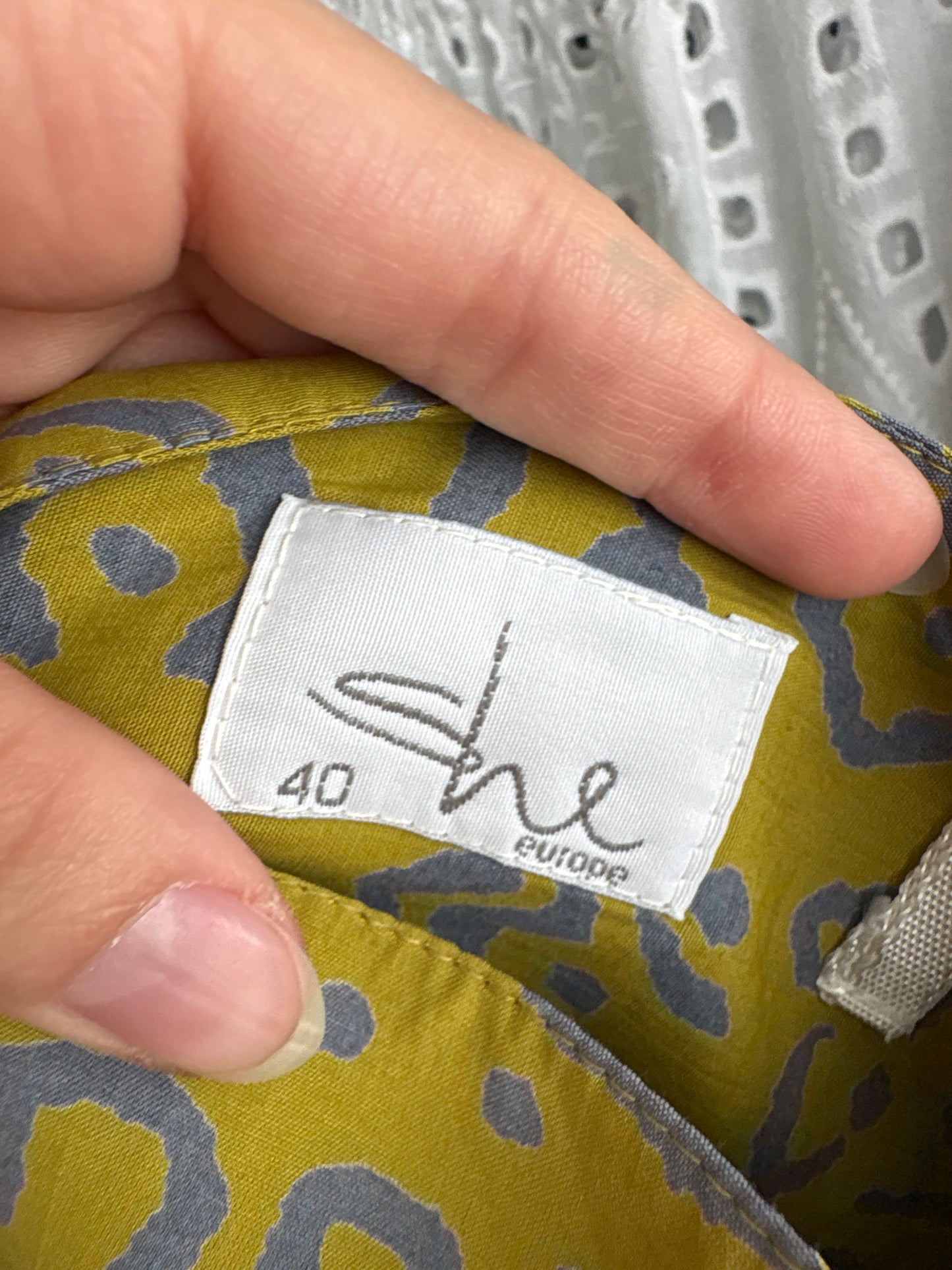 Fustă lime green cu talie ultra marcată și buzunare super vaporoasă maxi