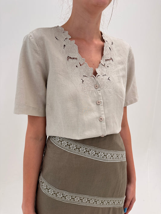 Cămașa vintage din pânză de in cu broderie anglaise superbă sand nude