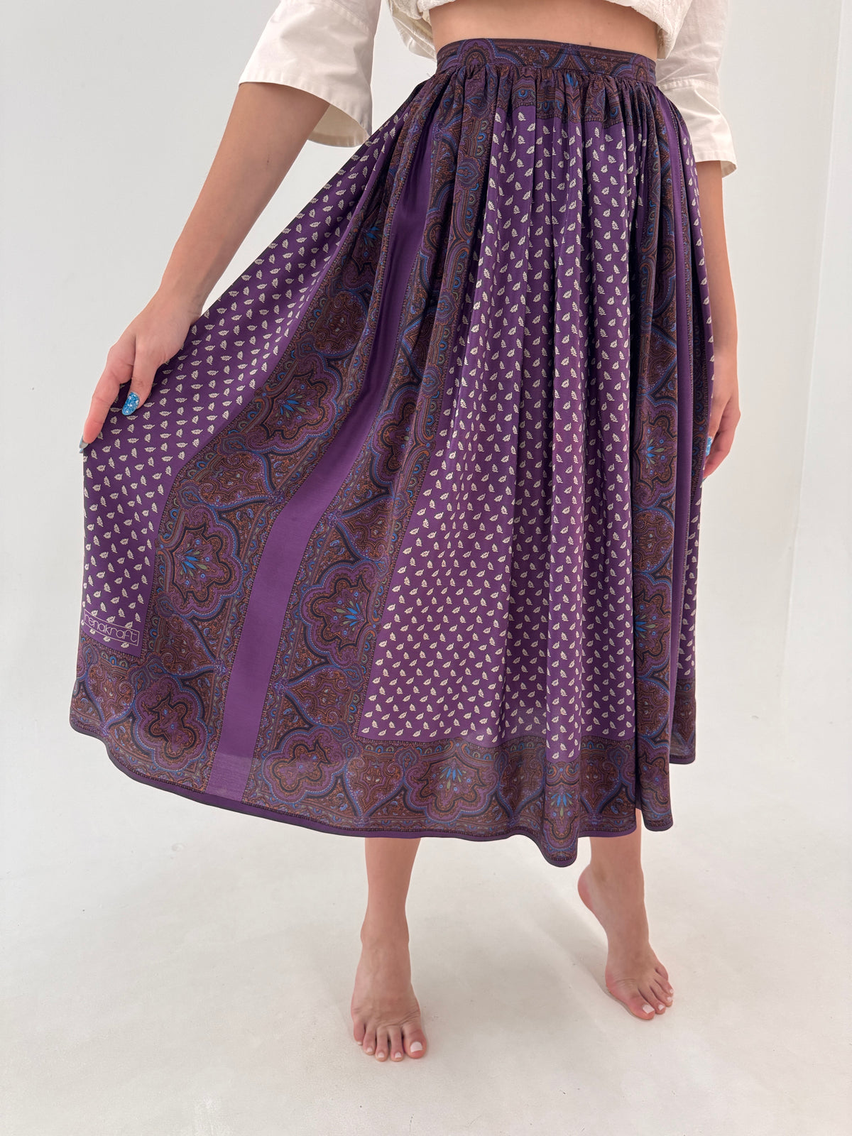 Fustă maxi aubergine cu print paisley din mătase naturală în croi ultra amplu