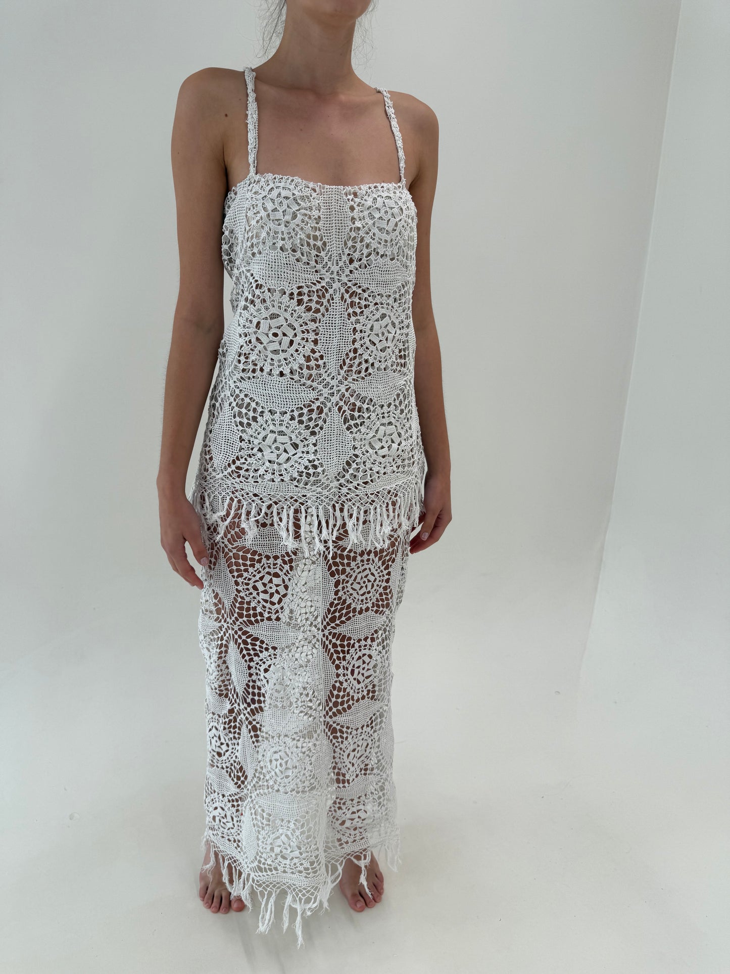 Rochie maxi spectaculoasă persoane foarte înalte din macrame lucrat manual