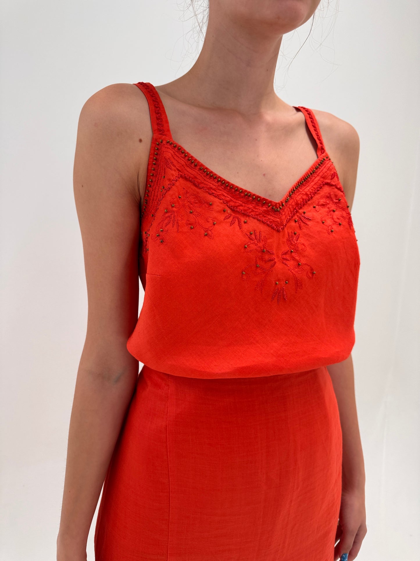 Set luxury de brand plus size Elena Miro vermillion red cu aplicații manuale și broderie din in