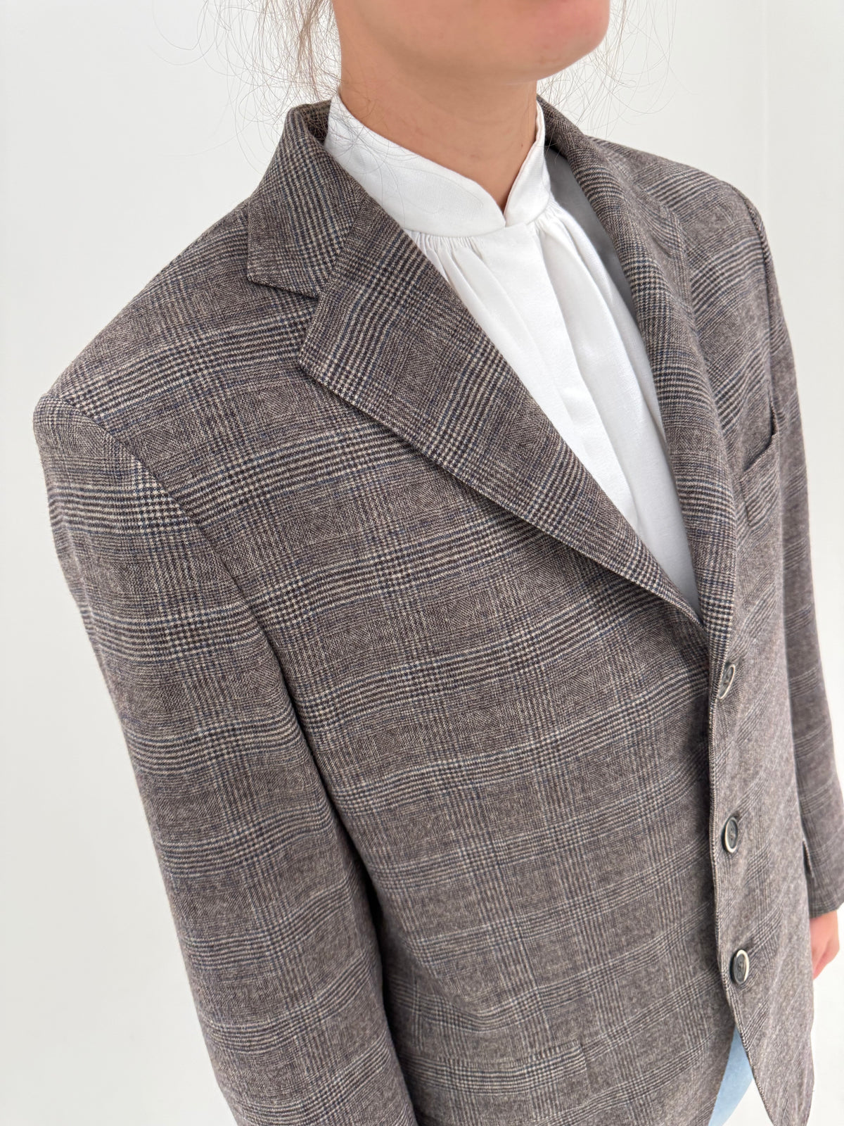 Sacou de brand luxury Lardini italian din stofă Loro Piana de lana în carouri fine