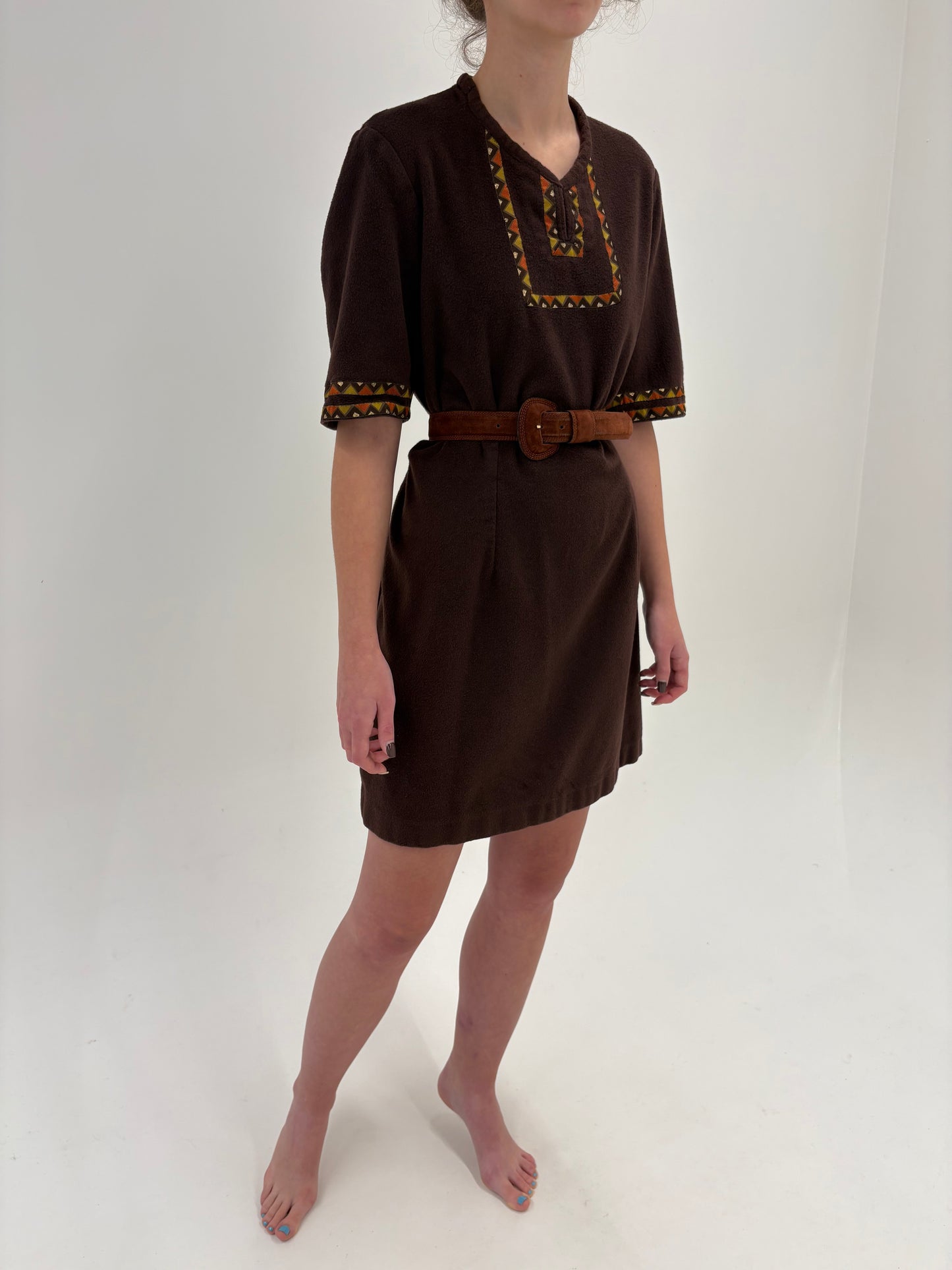 Rochie Old vintage anii 60 din lana extrafina pufoasă cu broderie și influențe boeme