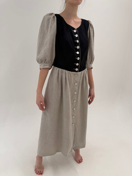 Rochie vintage din pânză grea de in cu corsaj și buzunare