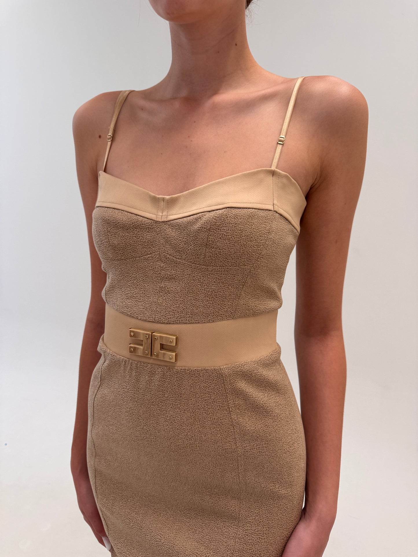 Sheath dress luxury camel Elisabeta Franchi cu corsaj ultra modelatoare