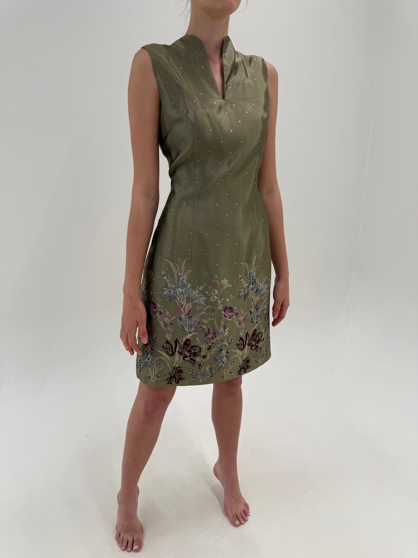 Rochie excepțională cu influențe asiatice din jacquard subțire de mătase naturală