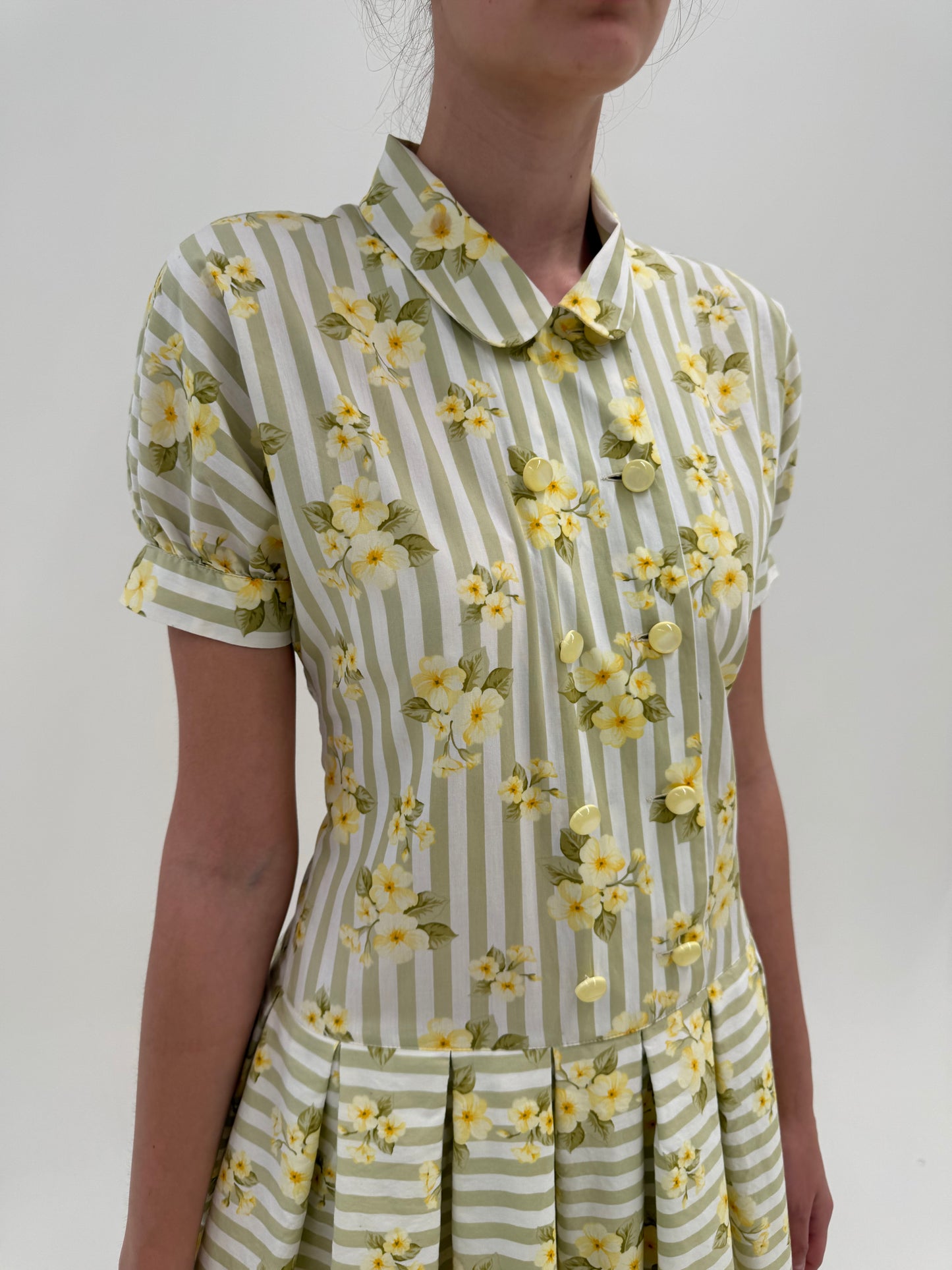 Rochie de brand luxury italian Monnnalisa din poplin de bumbac cu talie ușor căzută