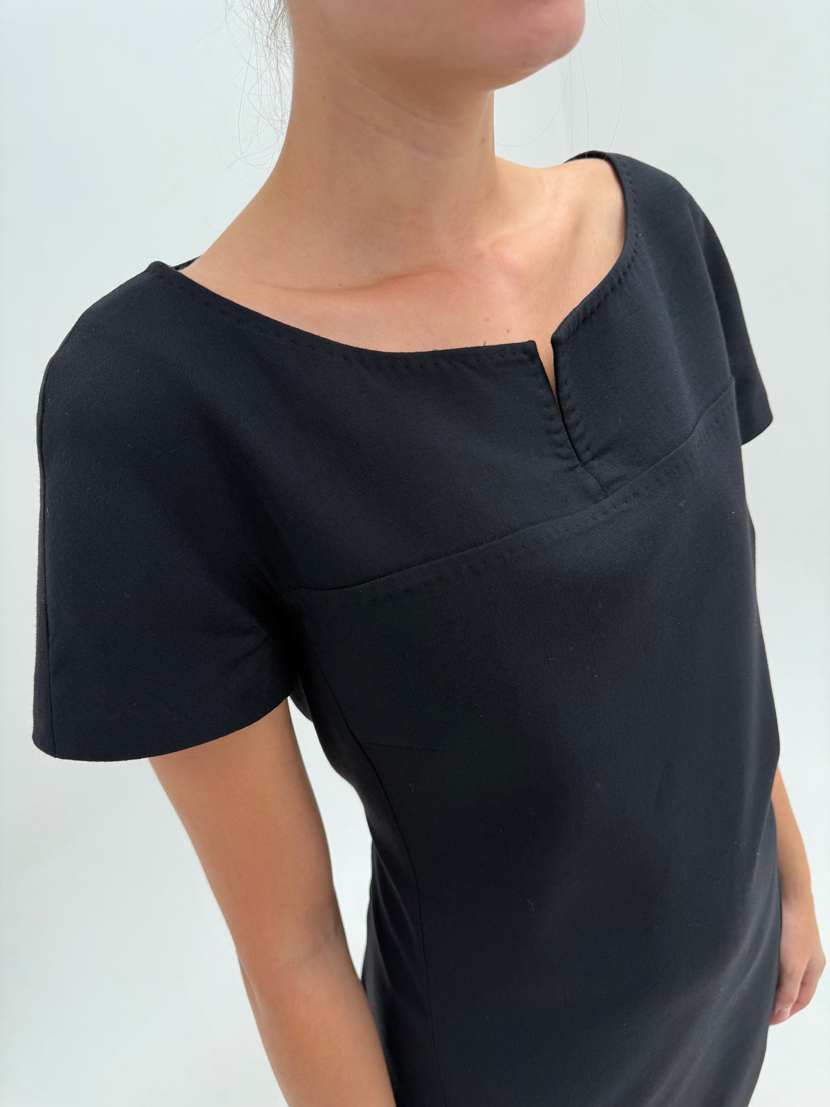LBD Max Mara clasic de la business la cocktail din lanita extrafina