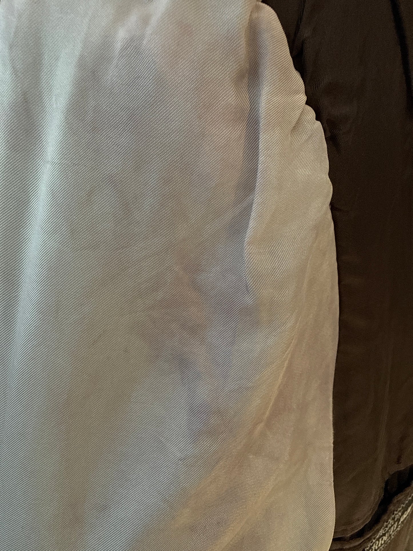 Costum high end italian din stofă luxury Cerutti taupe plină cu dungi fine verticale