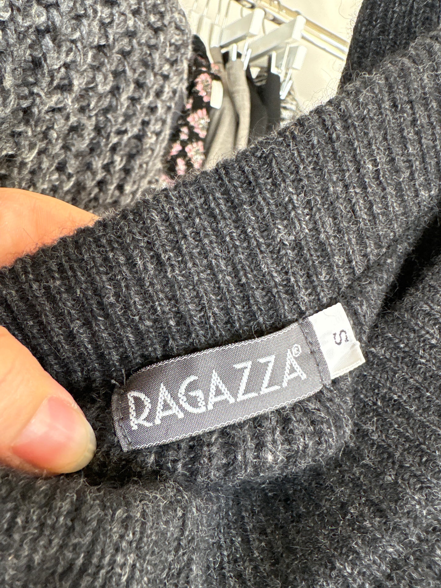 Fustă italiană din lana merino extrafina ribbed de gramaj mare