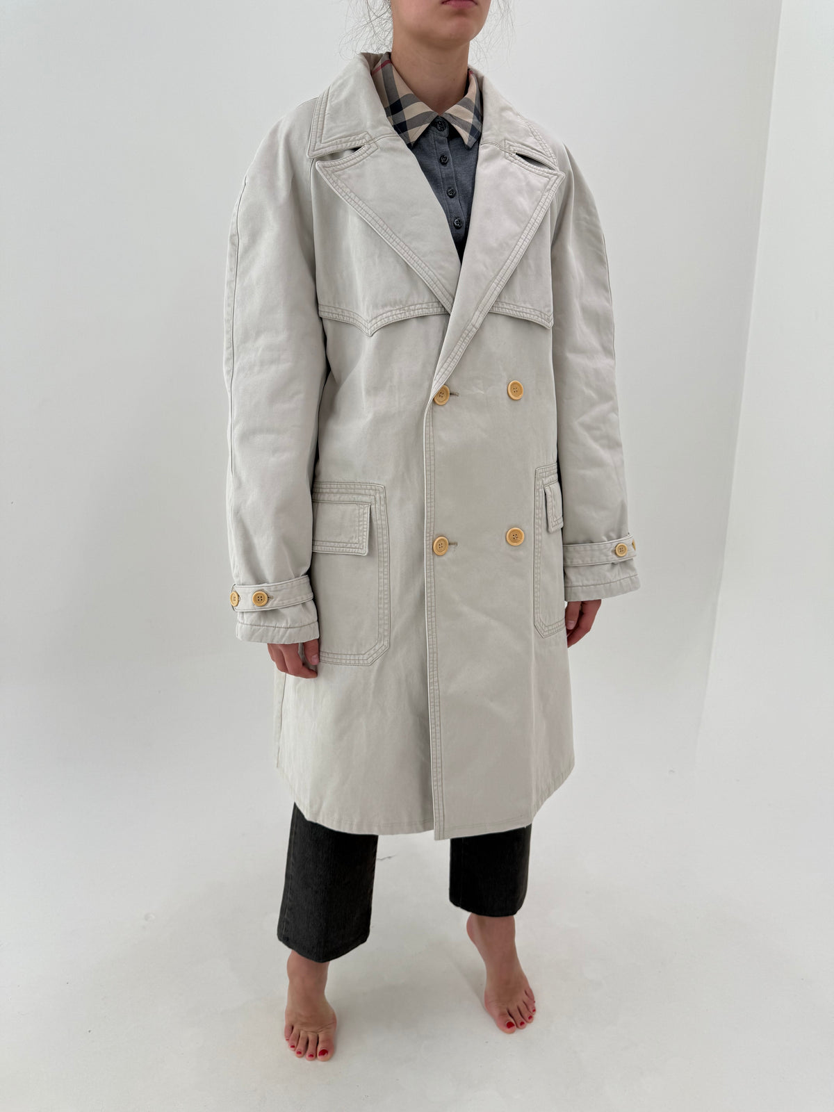 Trench Moschino tall din gabardină cu interior light padded light nude cu închidere dublă