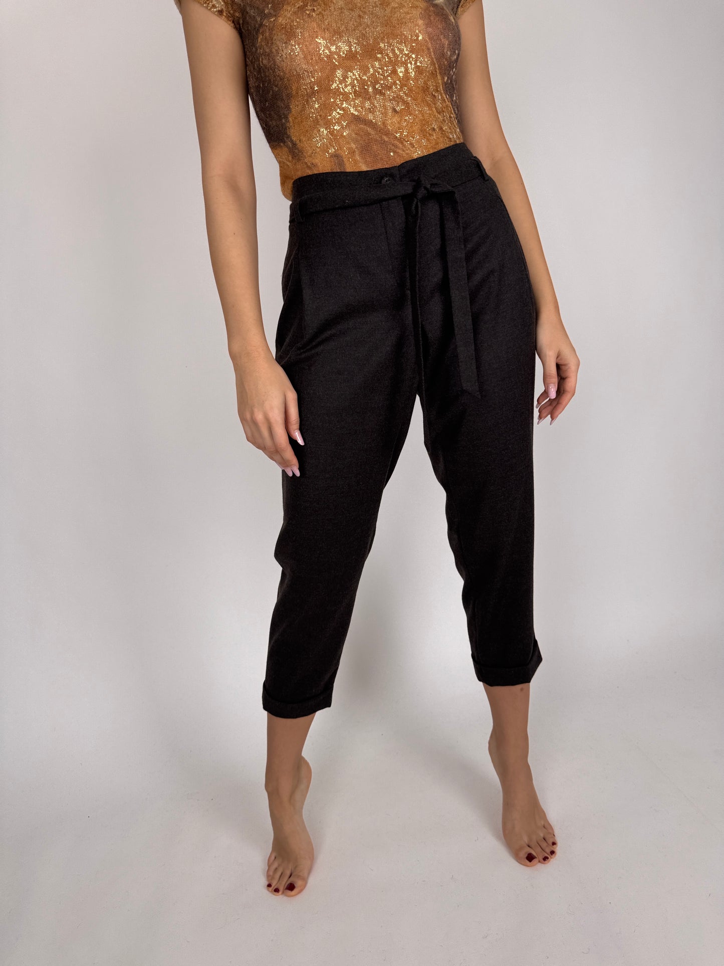 Pantaloni Luxury Madeleine petite dark chocolate din lana extrafina