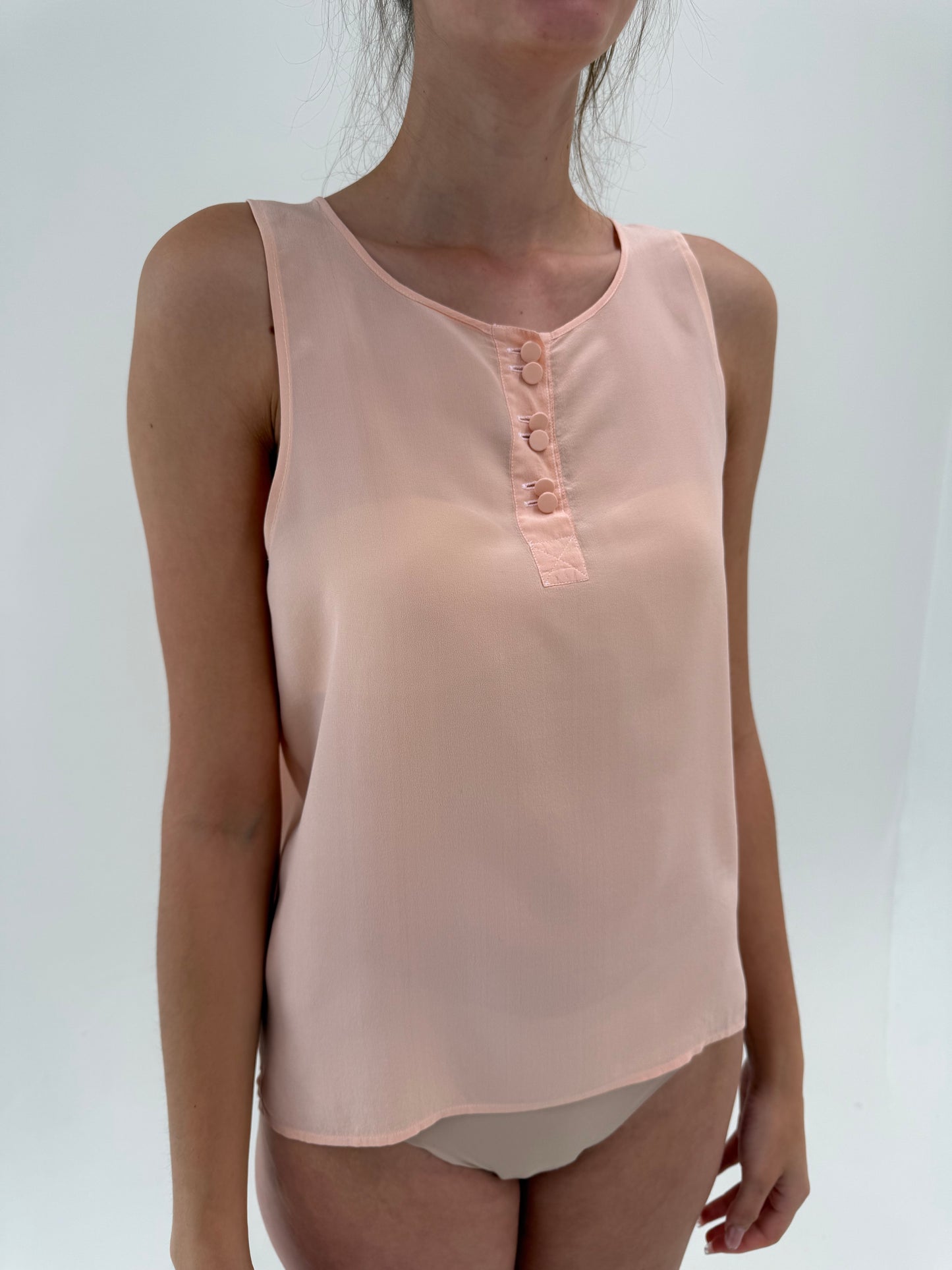 Top salmon pink in croi minimalist din mătase naturală