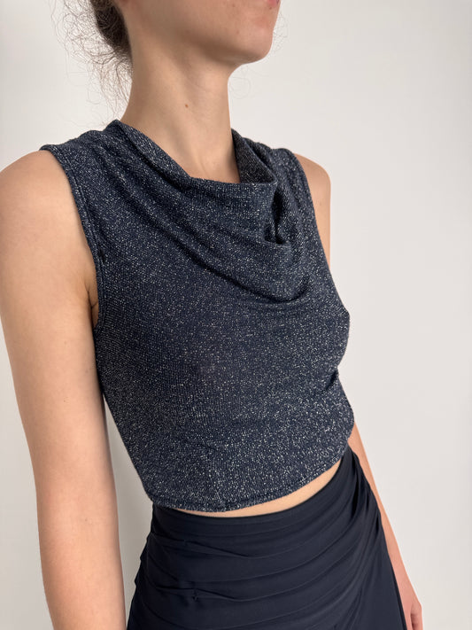Top cropped italian cu decolteu bărcuța și drapaj