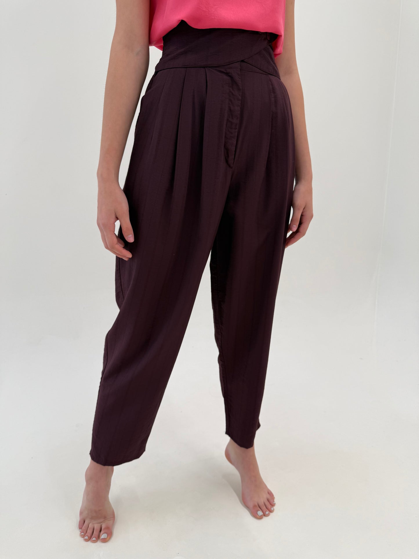 Pantaloni vintage aubergine de vară cu talie extrem de marcată ultra înaltă