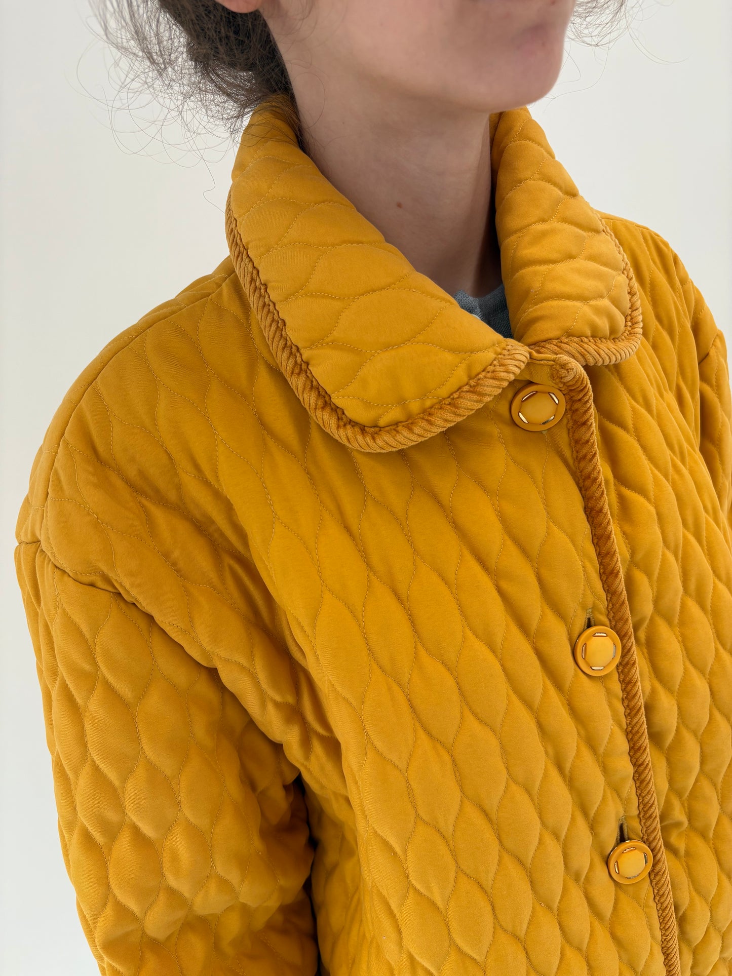 Jacheta premium matlasata saffron yellow groasă