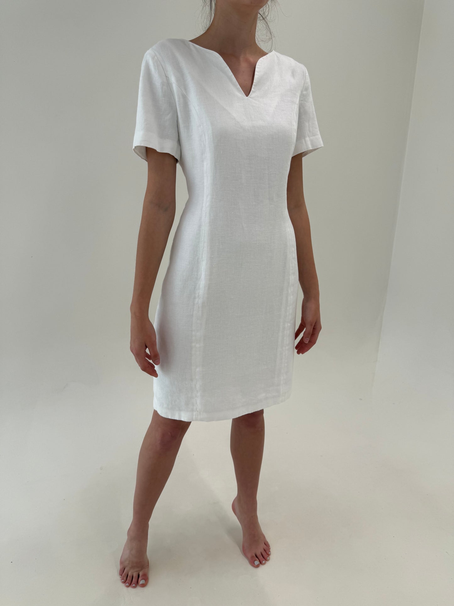 Rochie din in în premium croi clasic ușor cambrat