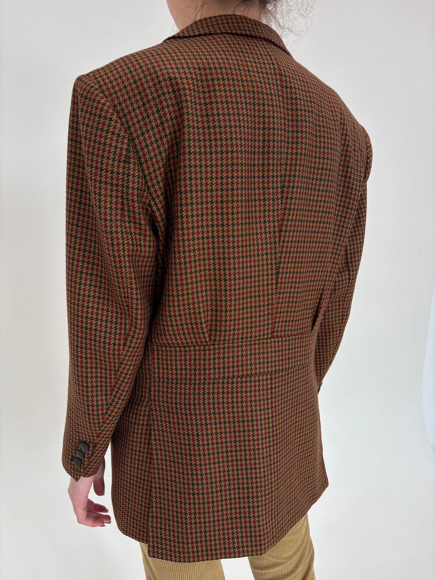 Sacou camel petite italian din tweed de lana în combinație superbă de culori