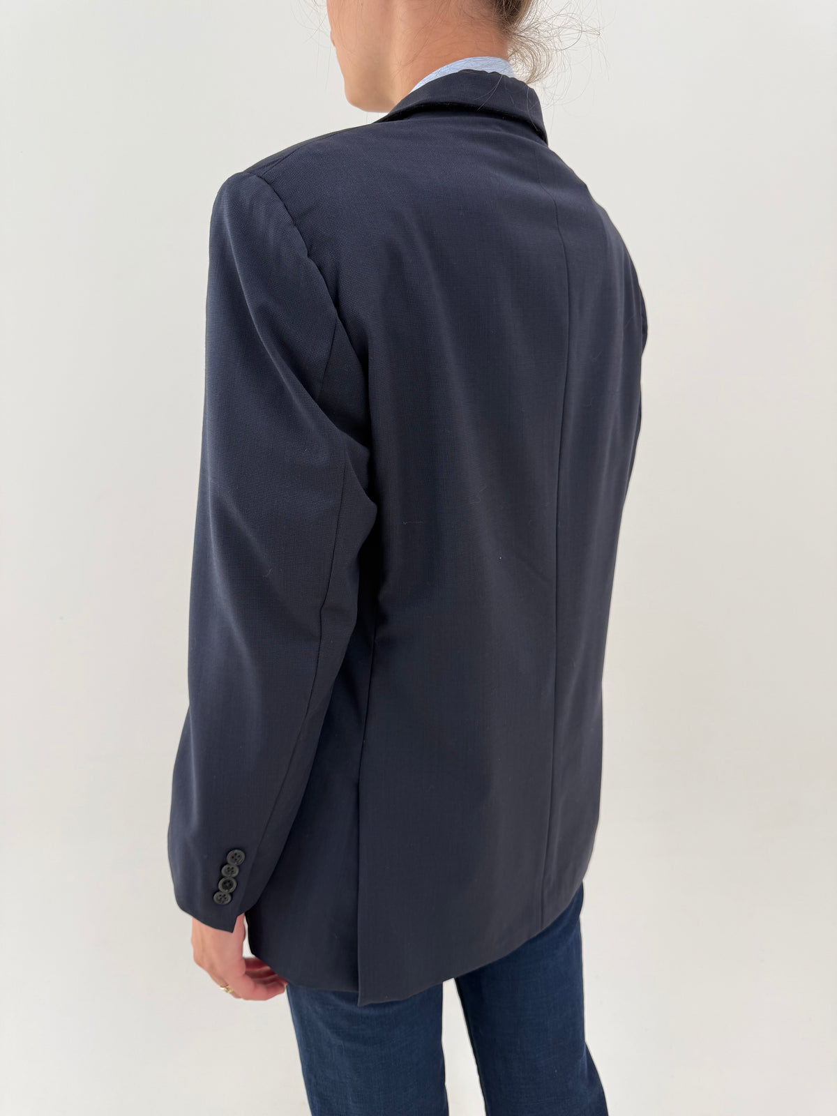 Sacou Burberry Navy din lana extrafina în croi actual