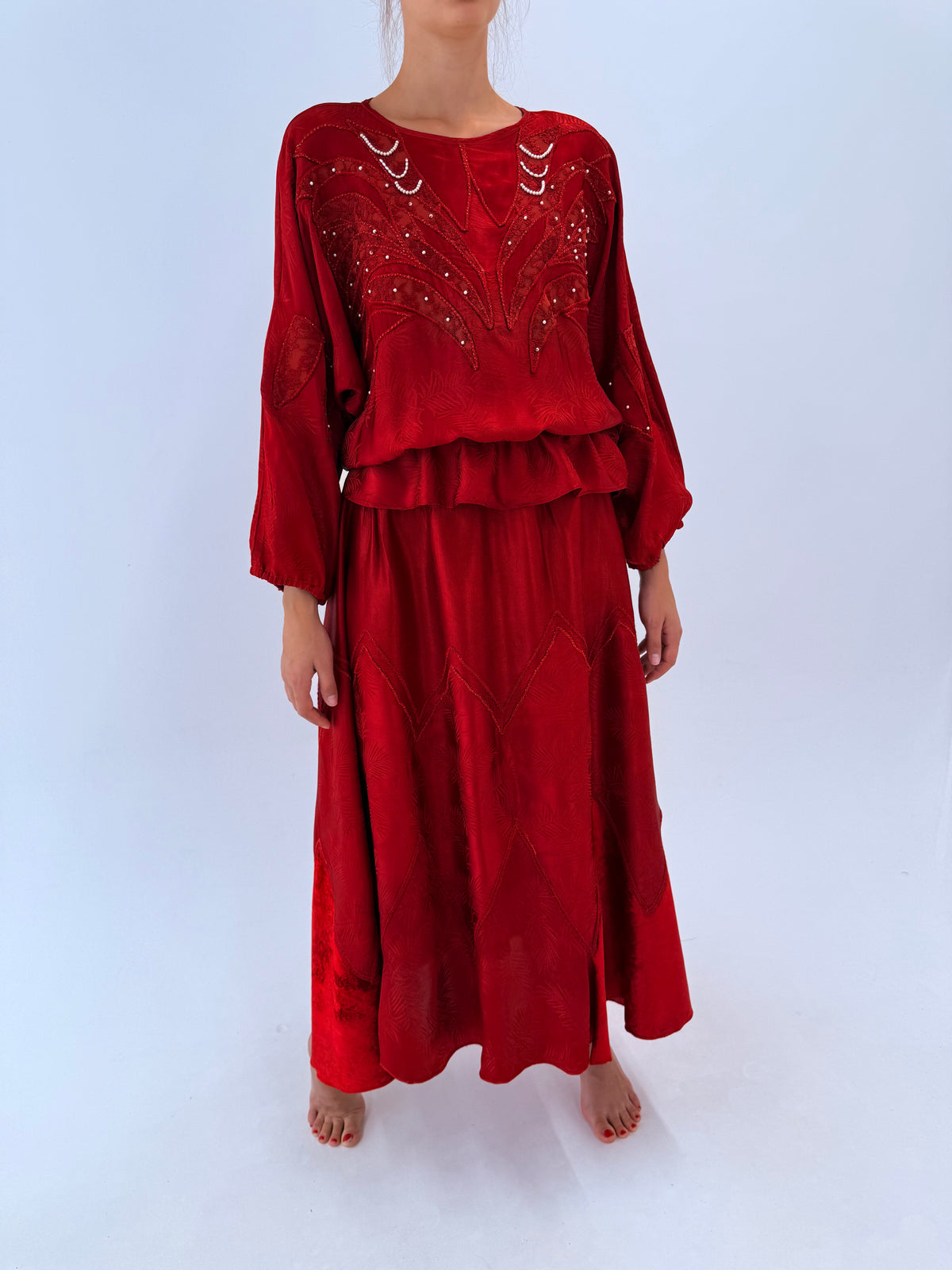 Set vintage cherry red excepțional cu aplicații manuale periuțe