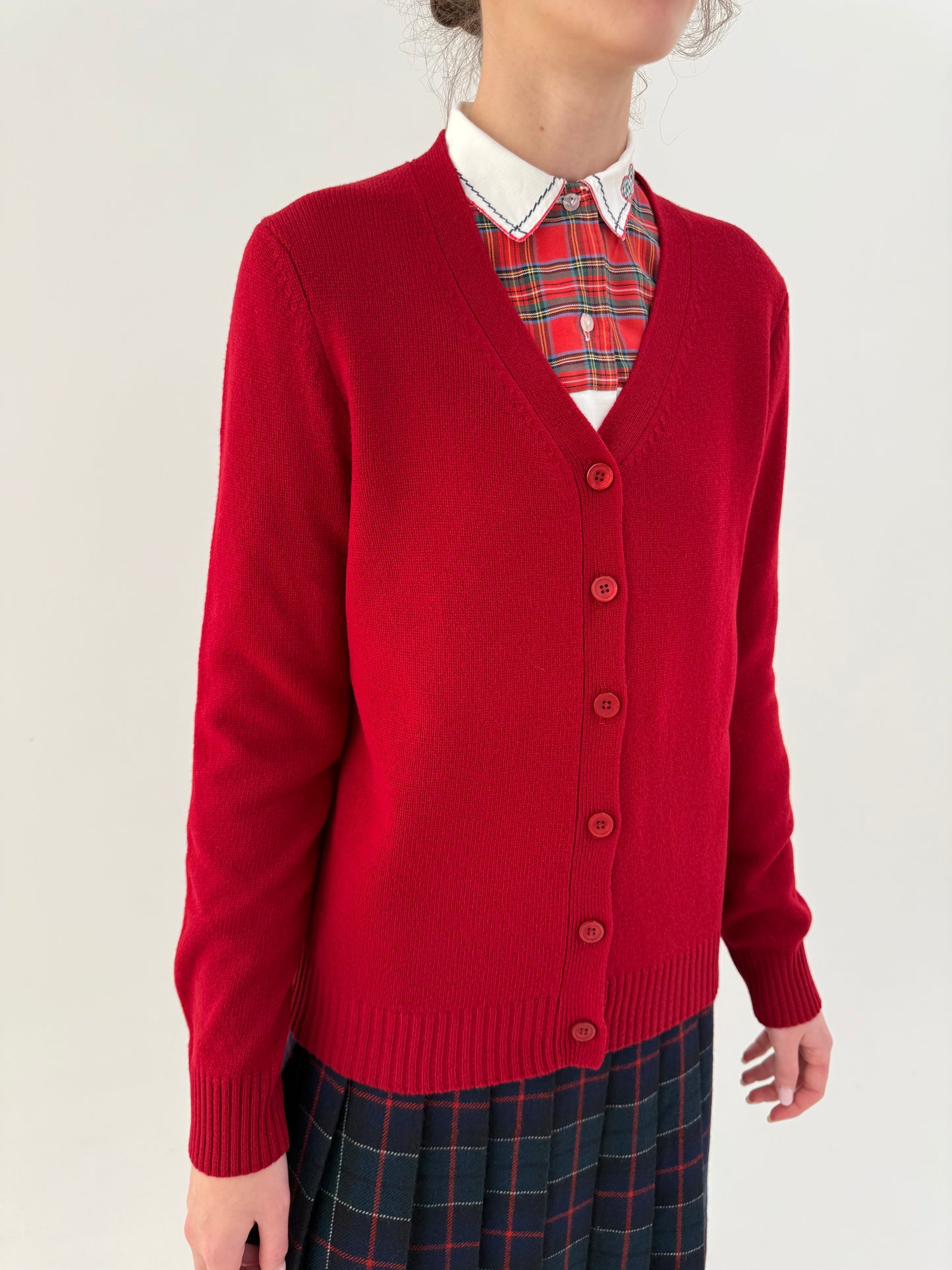 Cardigan cherry red de gramaj mare din lana merino extrafina certificată