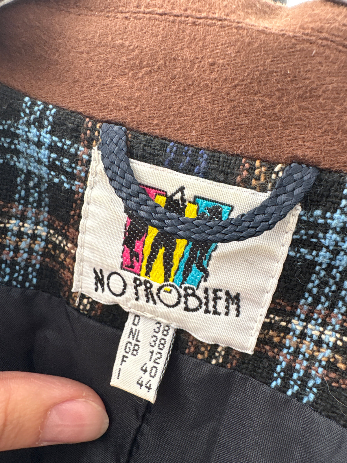 Sacou din tweed jeans blue din mix de lana extafina cu detaliu maro în croi ușor cambrat