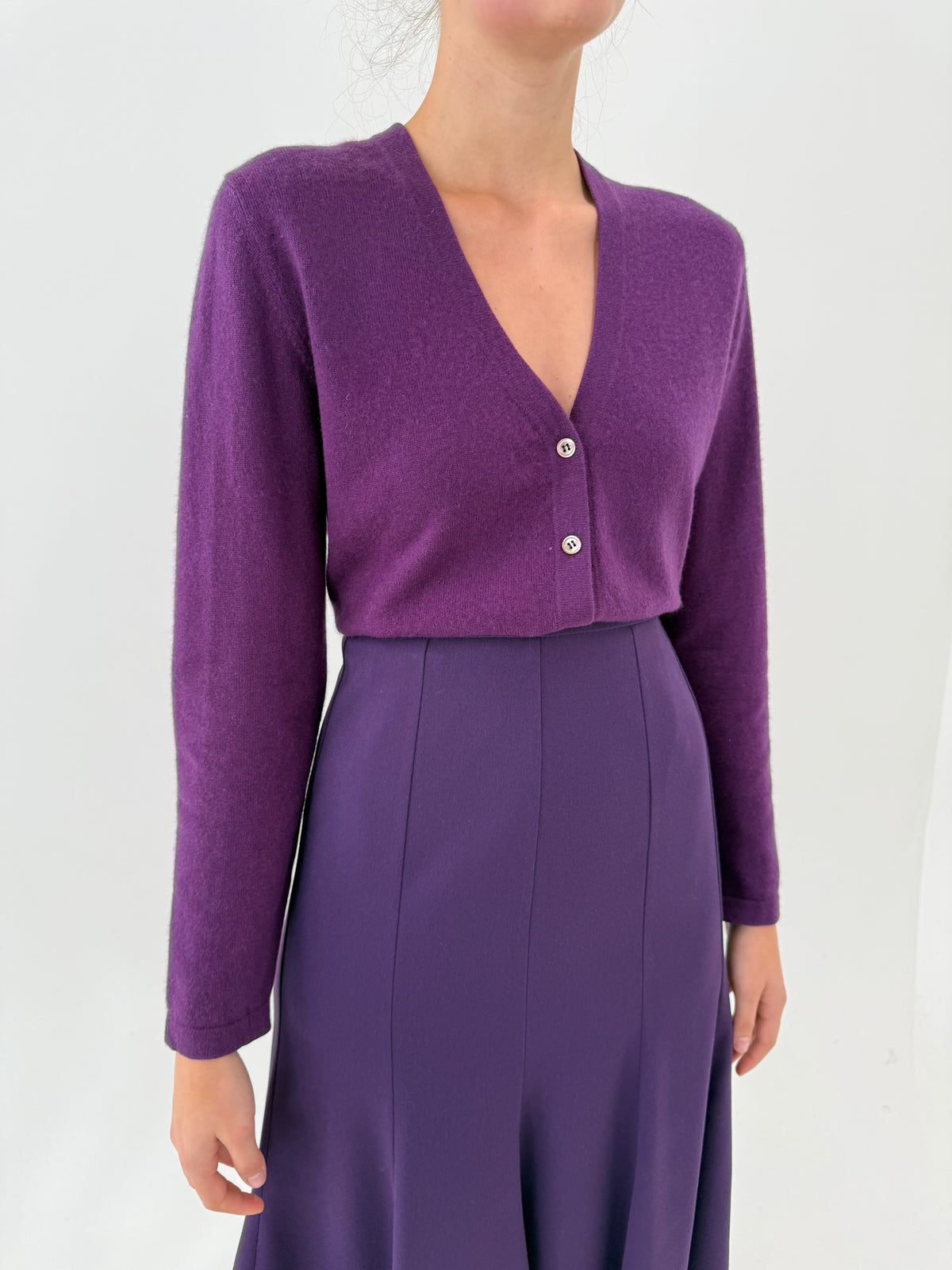 Cardigan din cașmir în croi ușor cropped royal purple