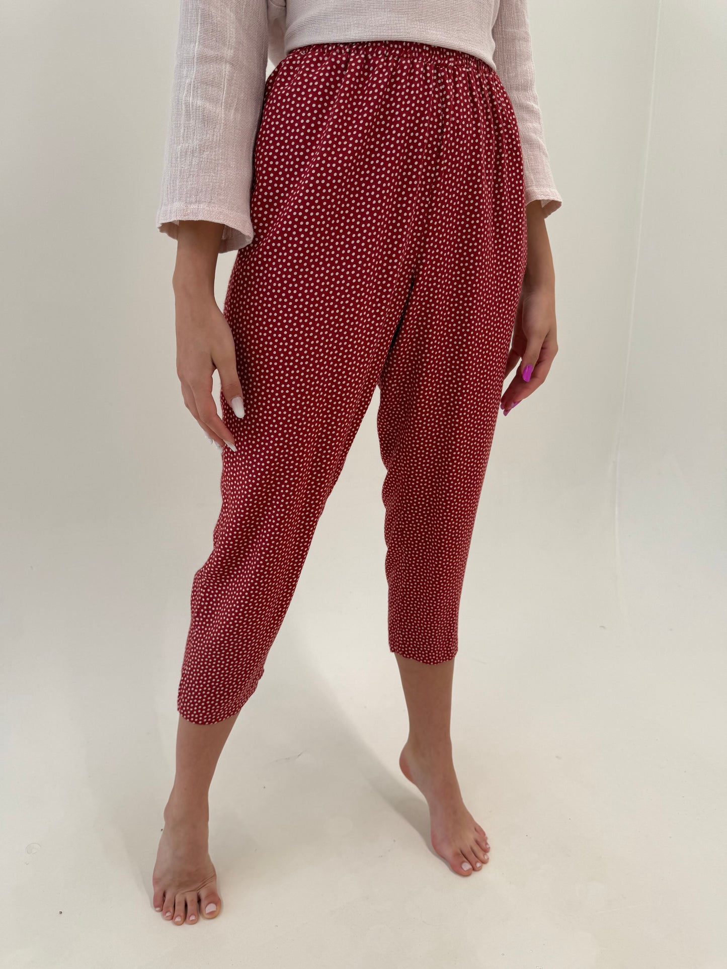 Pantaloni vintage petite super vaporoși dark red cu buline albe