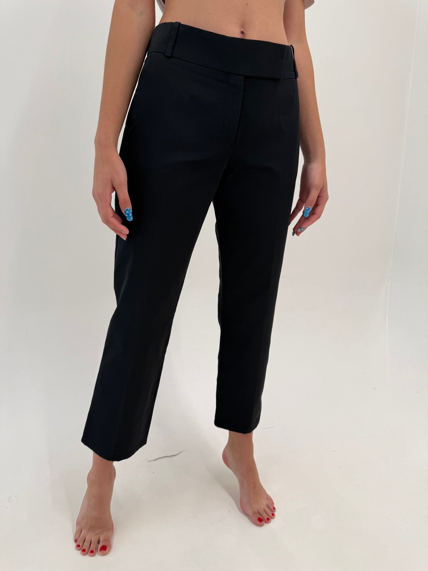 Pantaloni negri clasici petite Hugo Boss din twill de bumbac ușor satinat