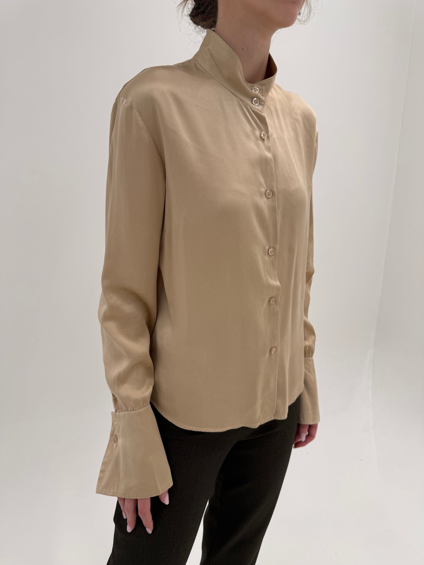 Cămașa din mătase naturală light gold