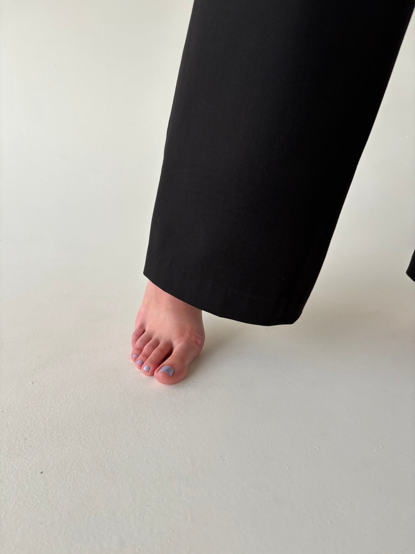 Pantaloni noi palazzo tall negri de brand luxury italian din stofita