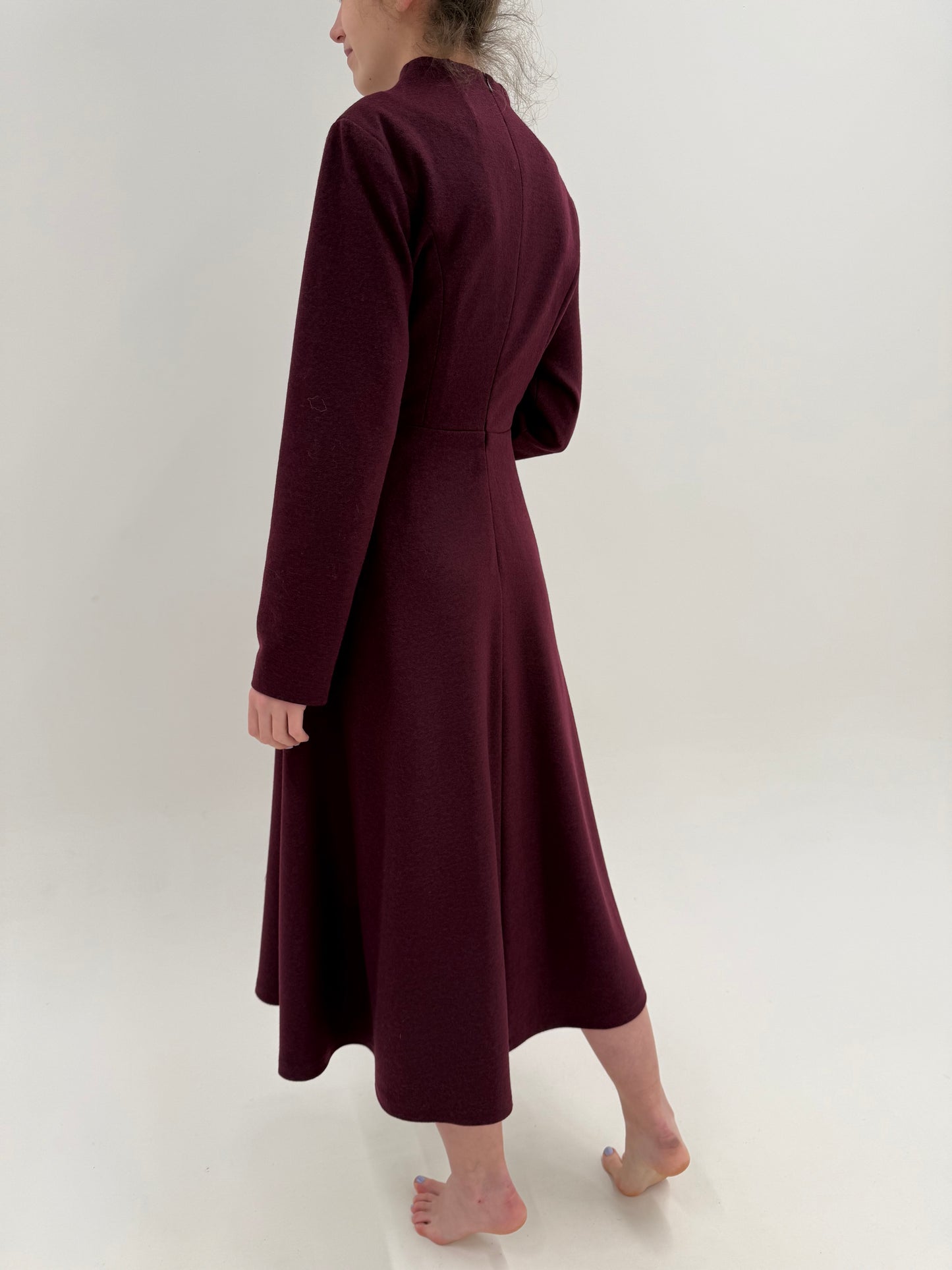 Rochie maxi burgundy old vintage final de ani 60 din lana extrafina