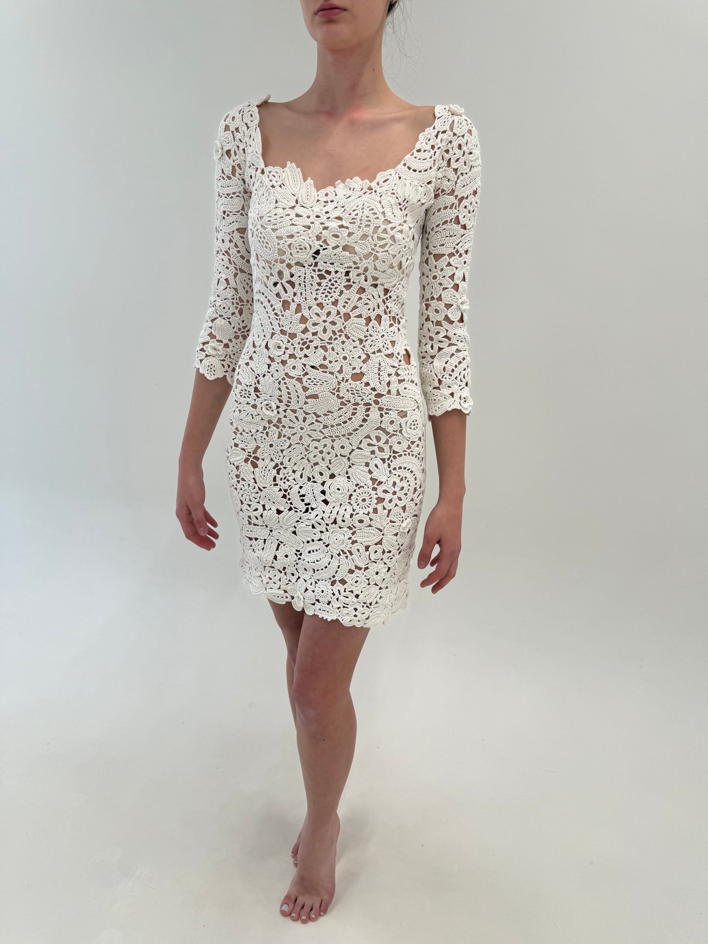Rochie din macrame excepțional de bumbac lucrată manual