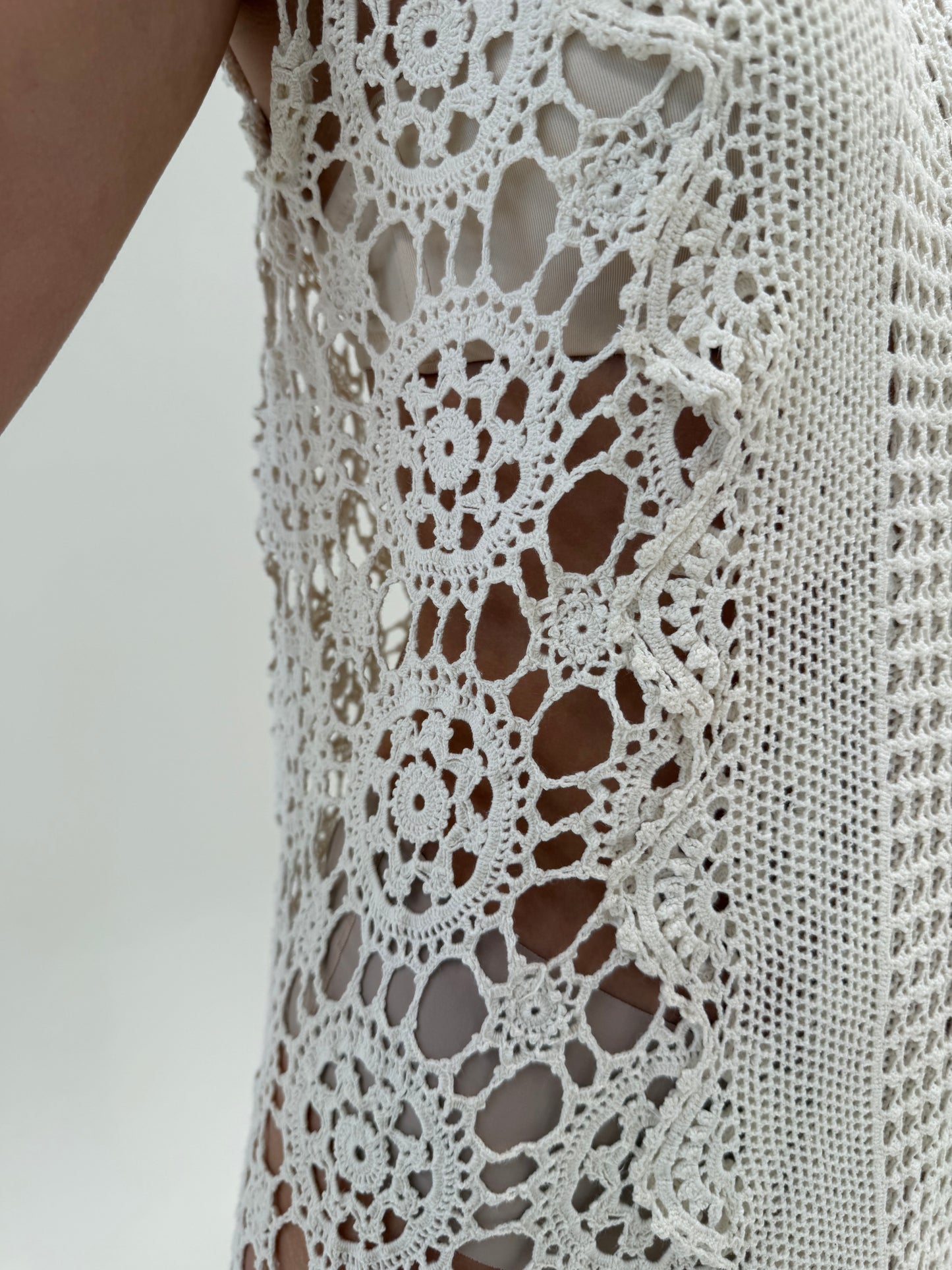 Rochie spectaculoasă maxi tall din macrame lucrat manual