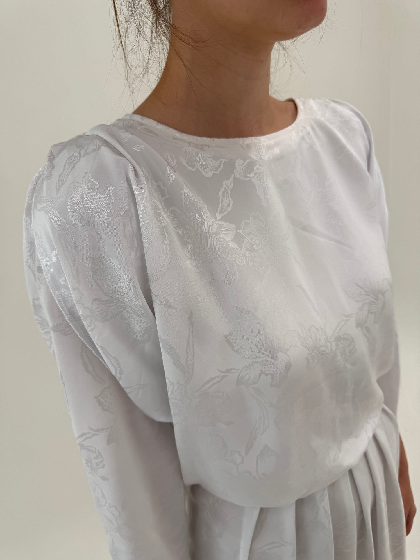 Rochie vintage cu talie ultra înaltă marcată și mânecă tip fluture cu print texturat