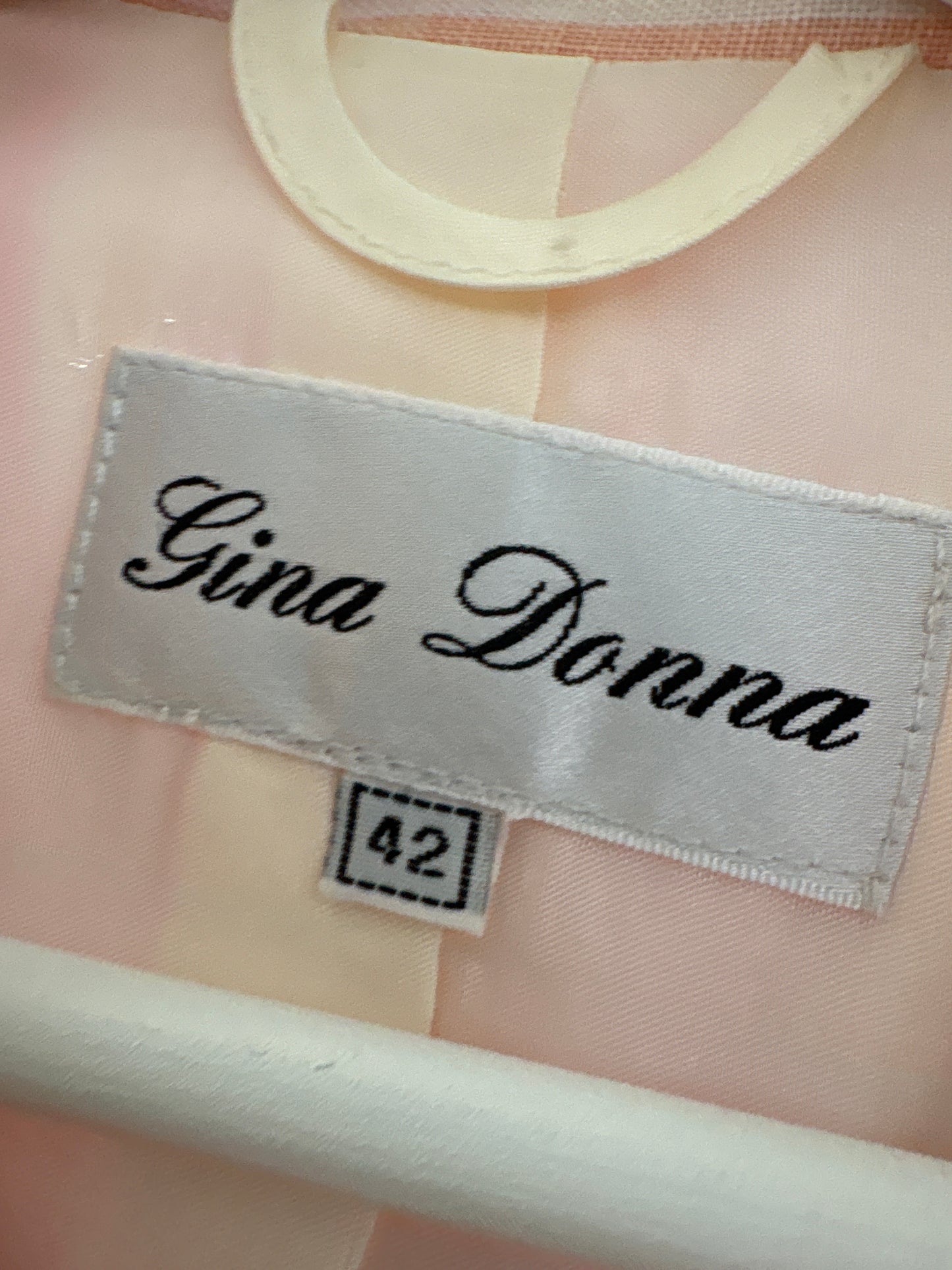 Sacou din in în dungi și croi clasic și combinație superbă de culori