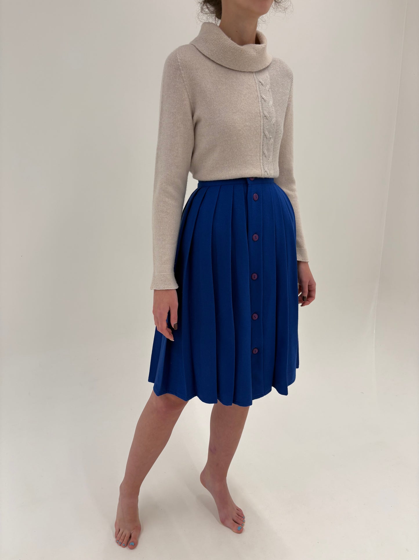 Fustă vintage plisată albastru regal din lana extrafina cu talie ultra înaltă