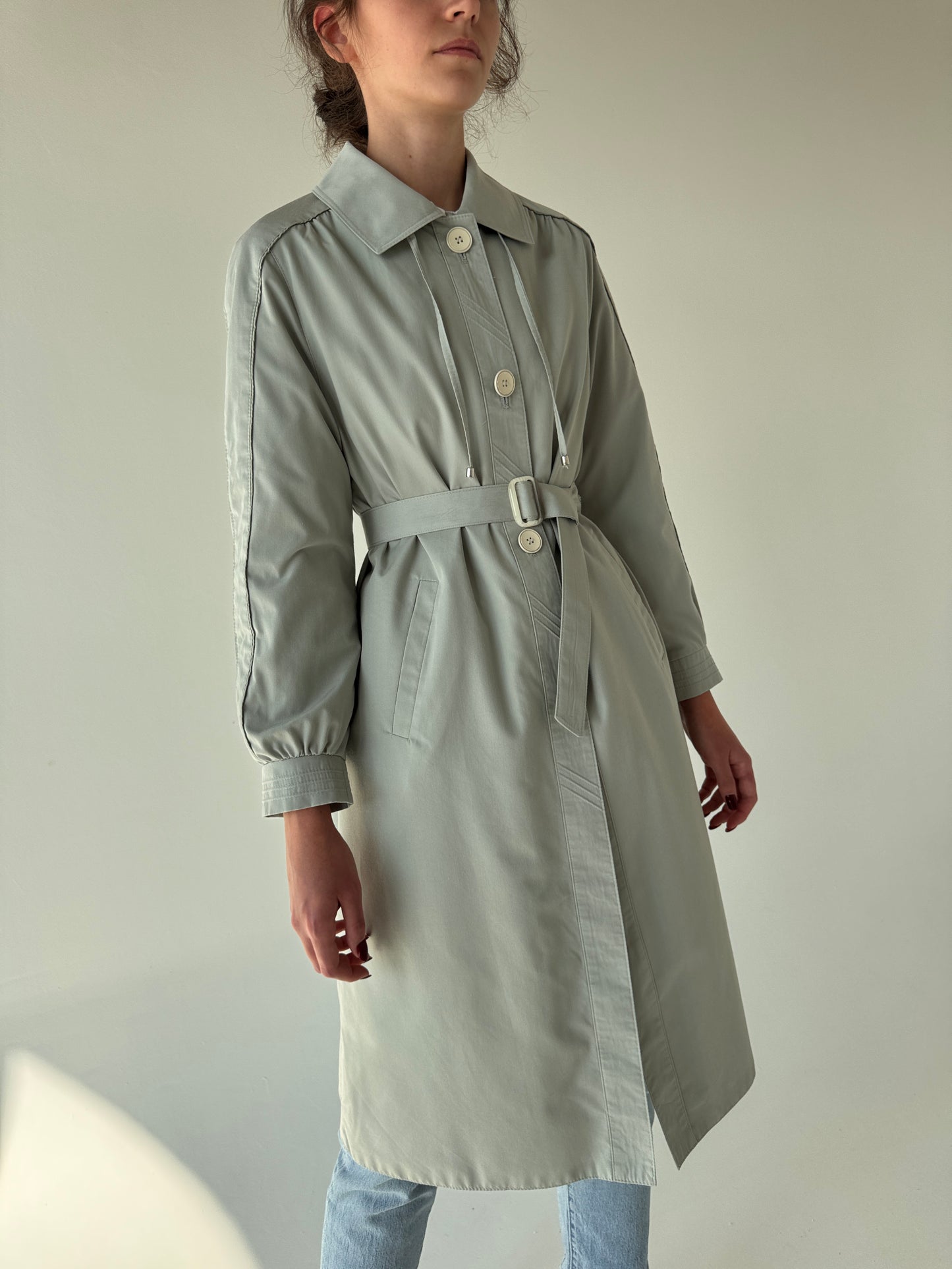 Trench old vintage impermeabil de început de ani 70-80 cu talie marcată