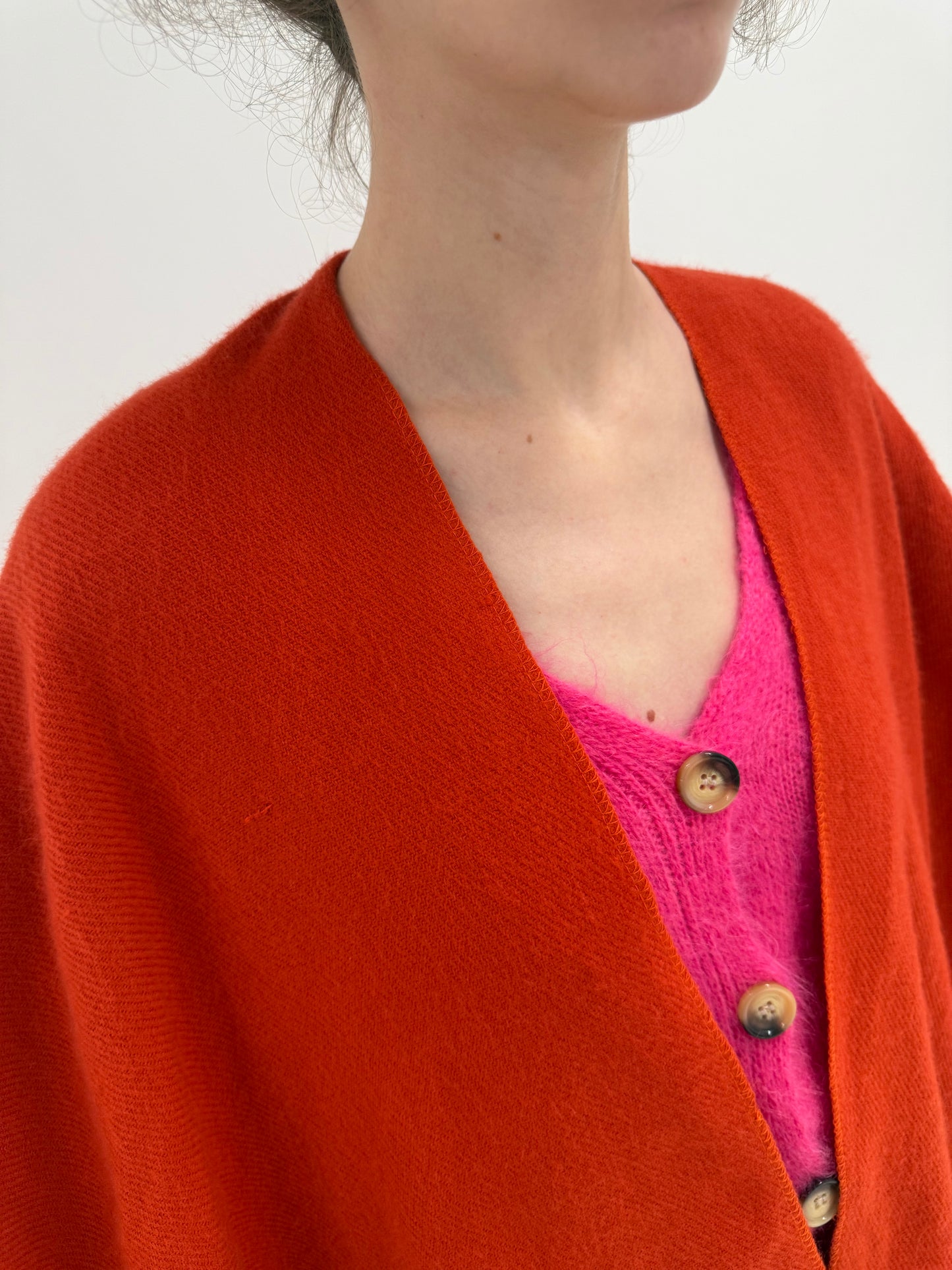 Capa oranj din lana extrafina
